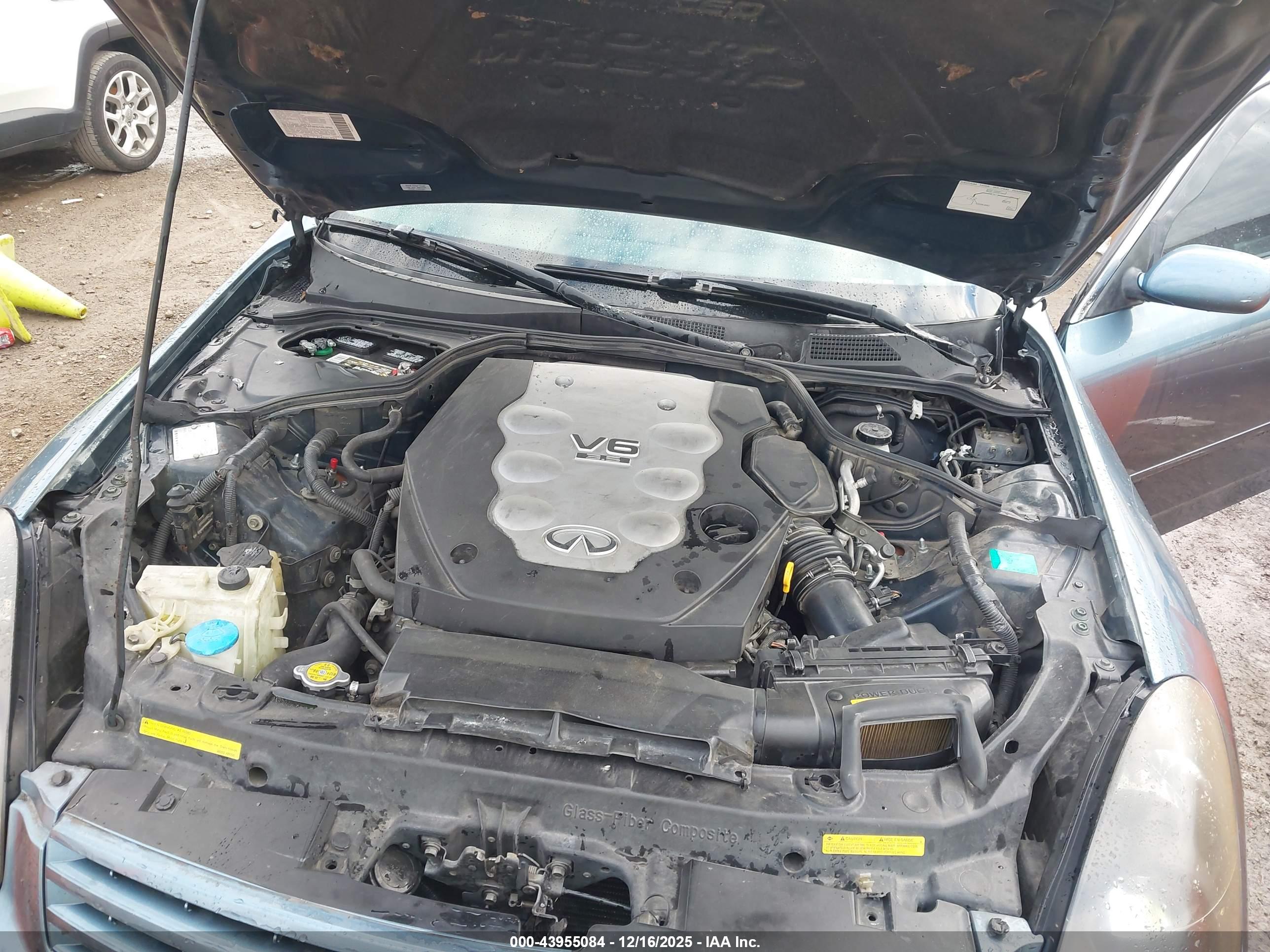 INFINITI G35 image 10