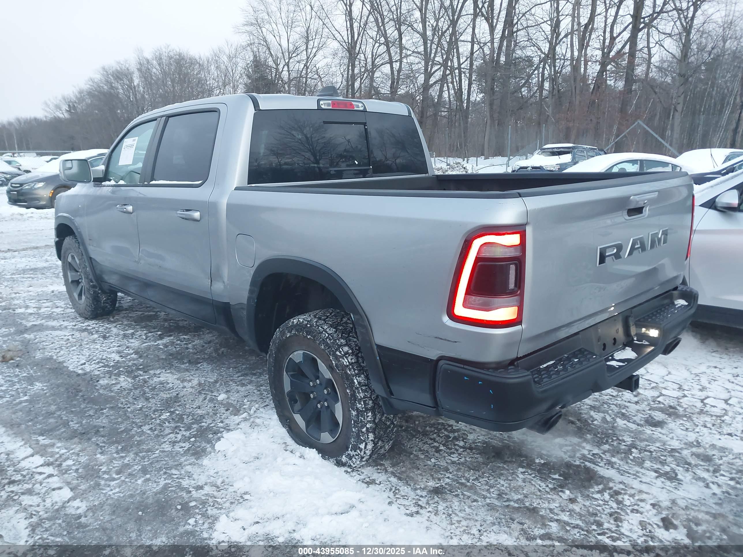 RAM 1500 image 3