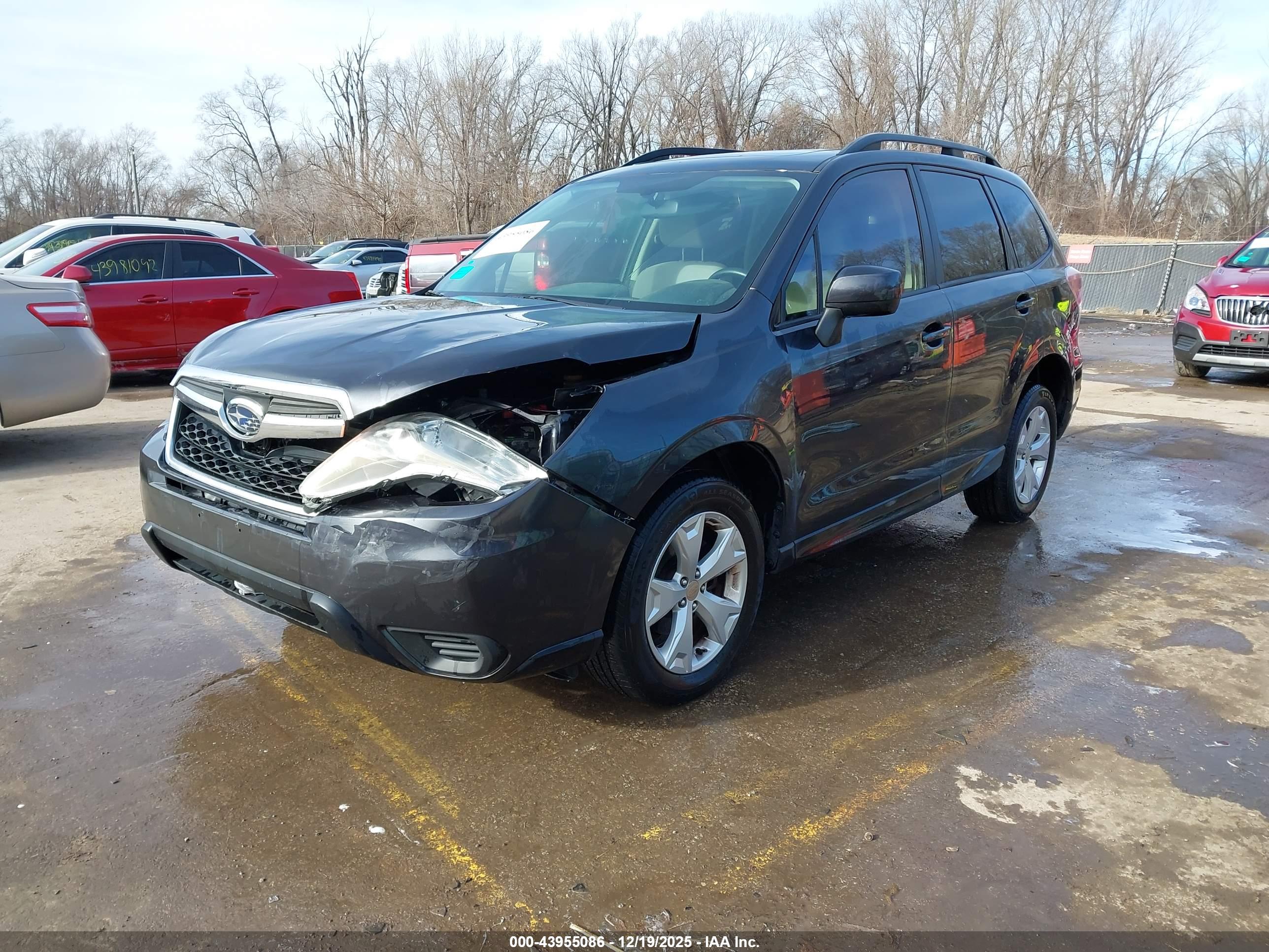 SUBARU FORESTER image 2