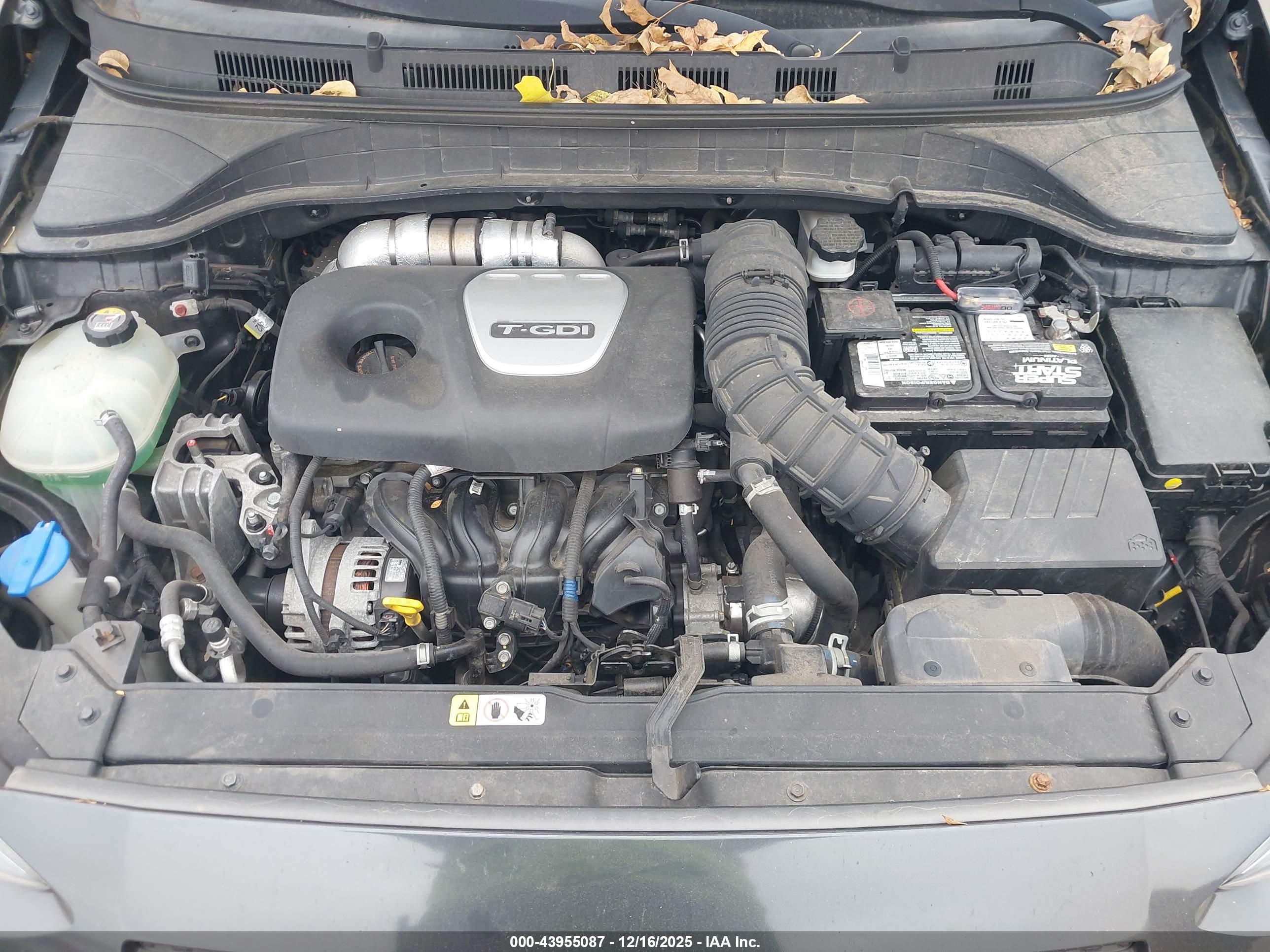 HYUNDAI KONA image 10