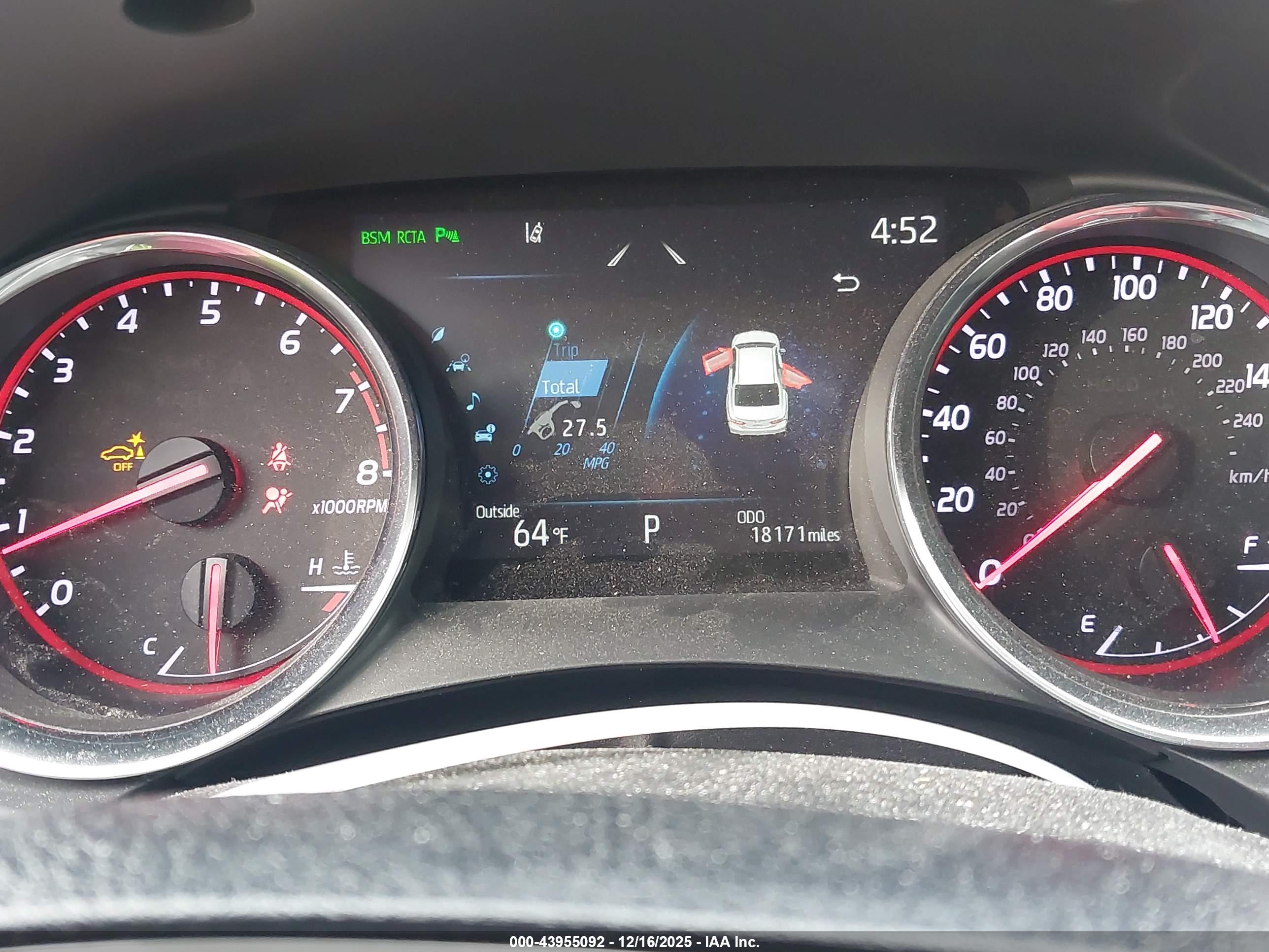 TOYOTA CAMRY image 7