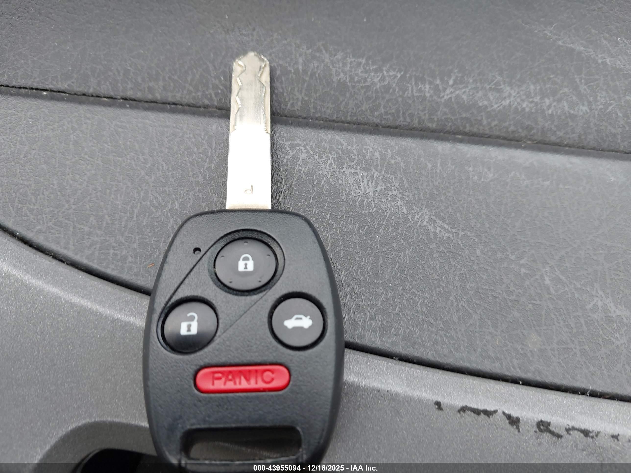 HONDA CIVIC image 11