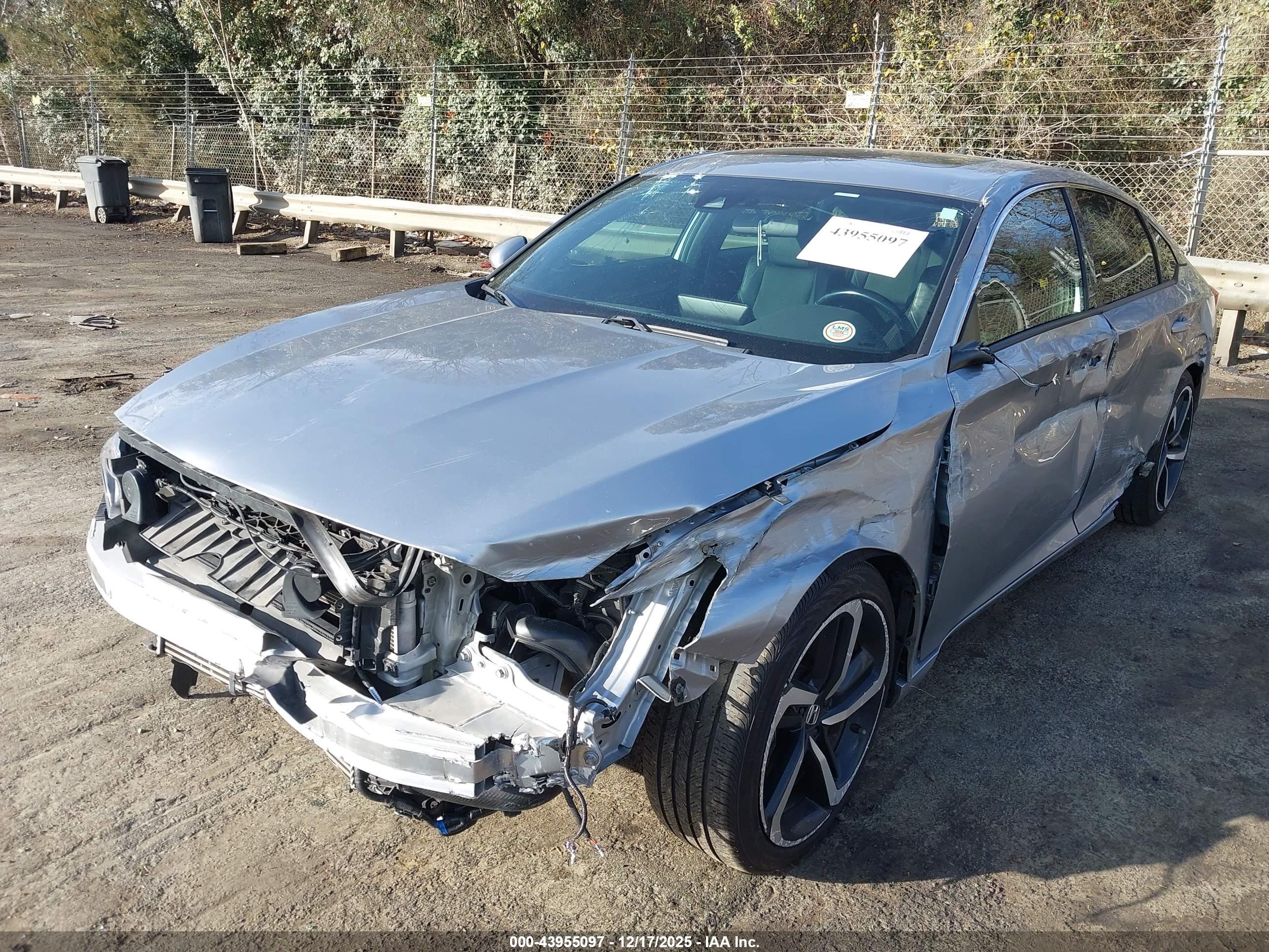 HONDA ACCORD image 2