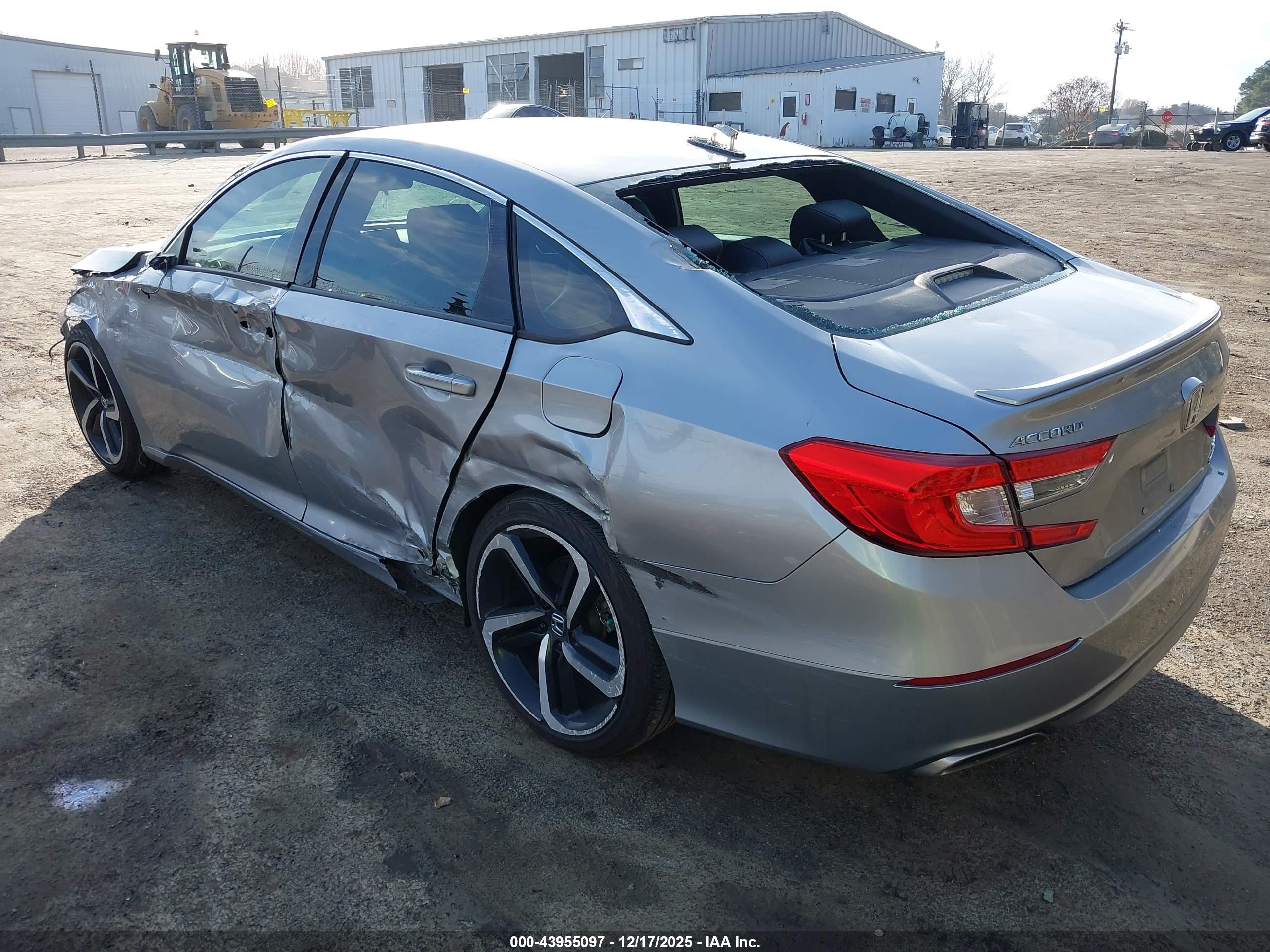 HONDA ACCORD image 3