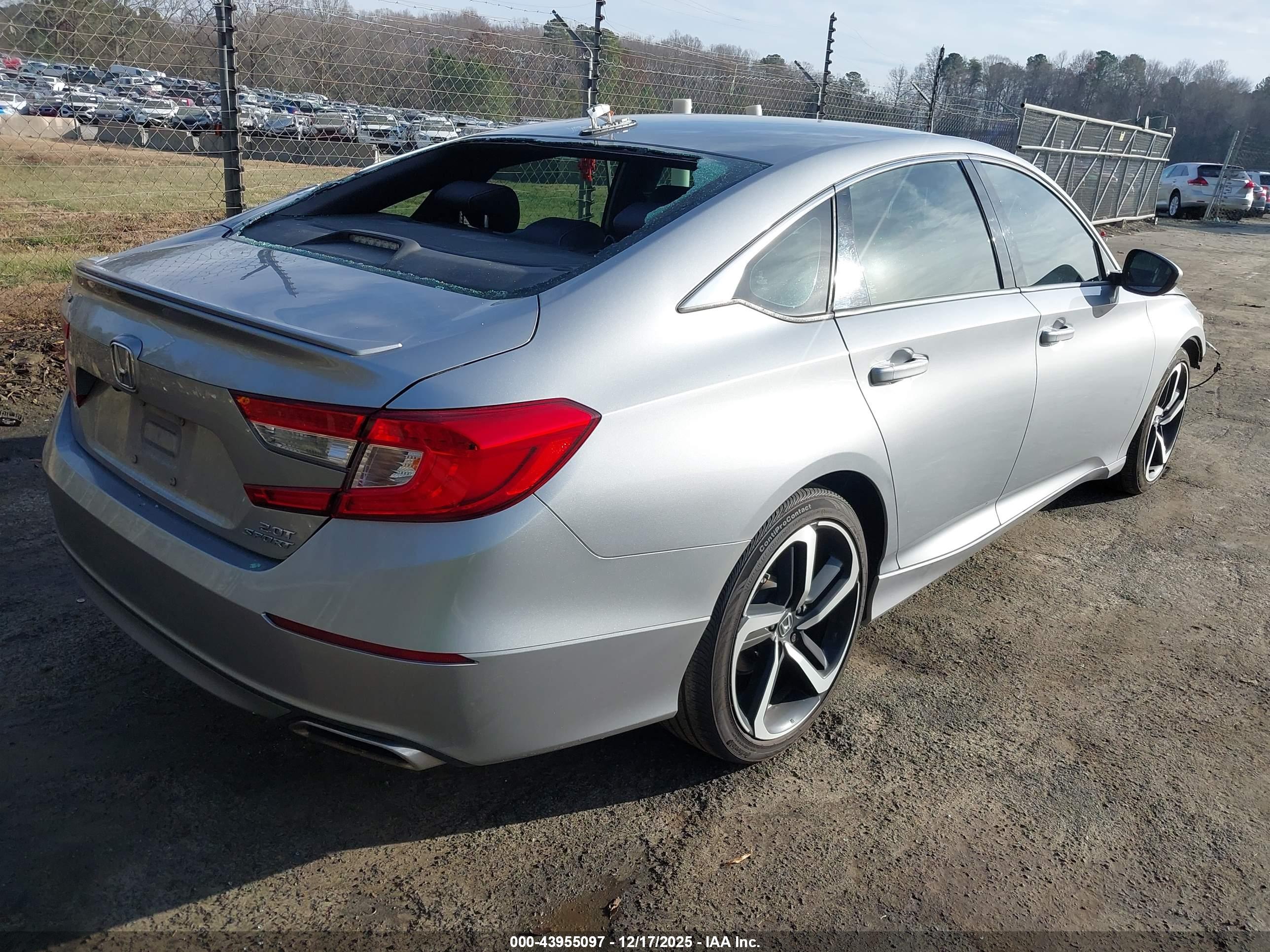 HONDA ACCORD image 4