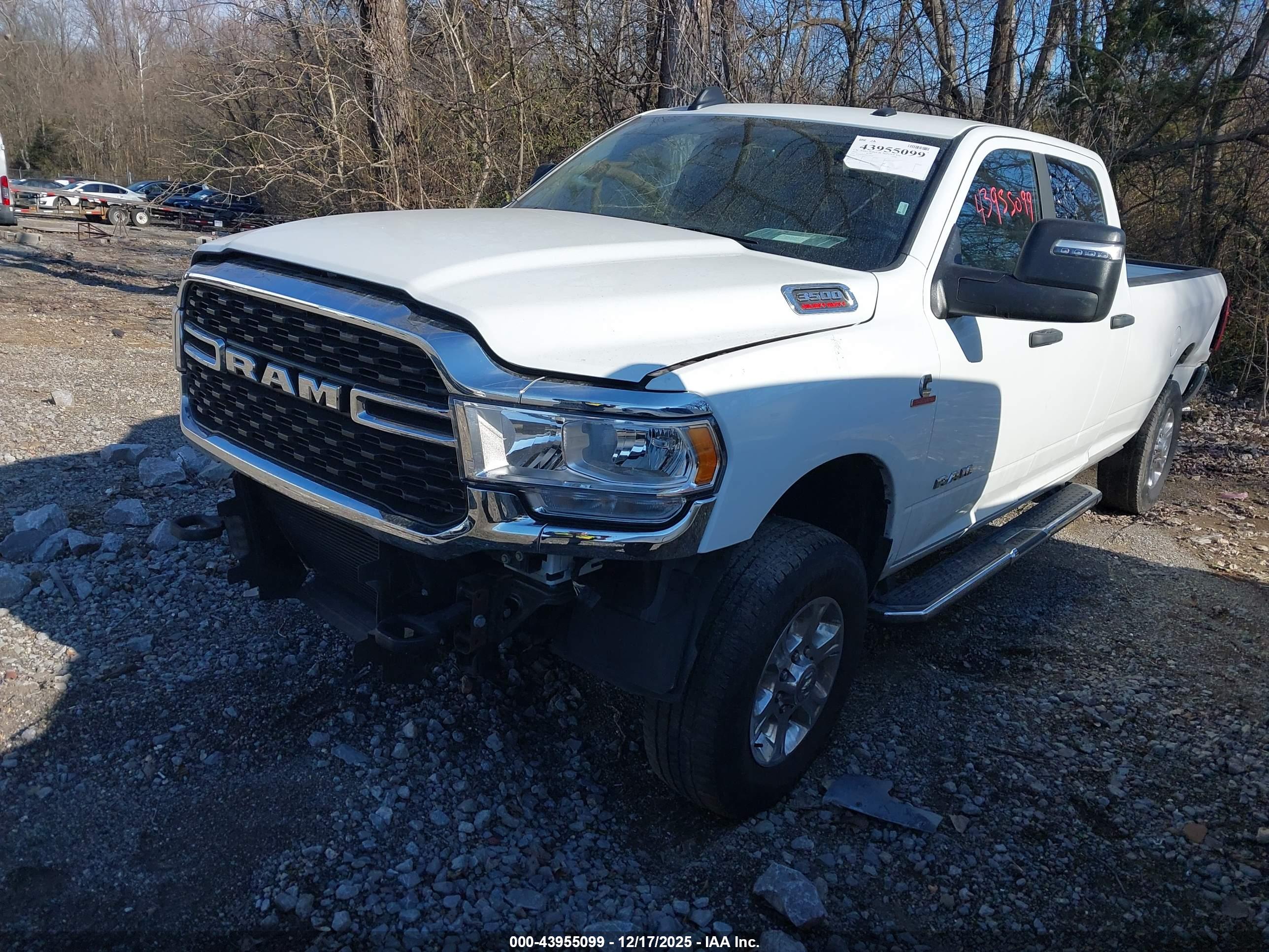 RAM 3500 image 2