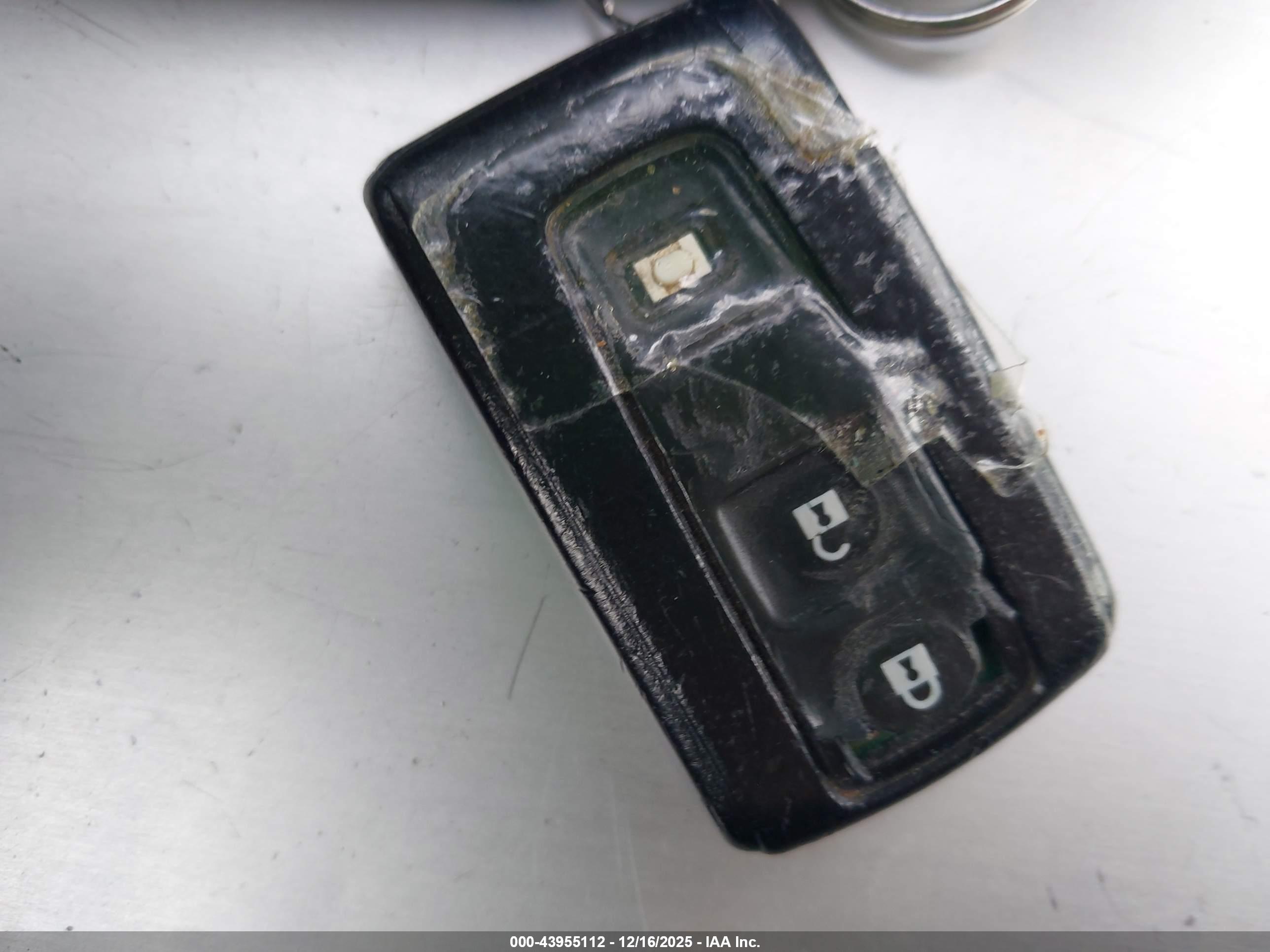 TOYOTA PRIUS image 11