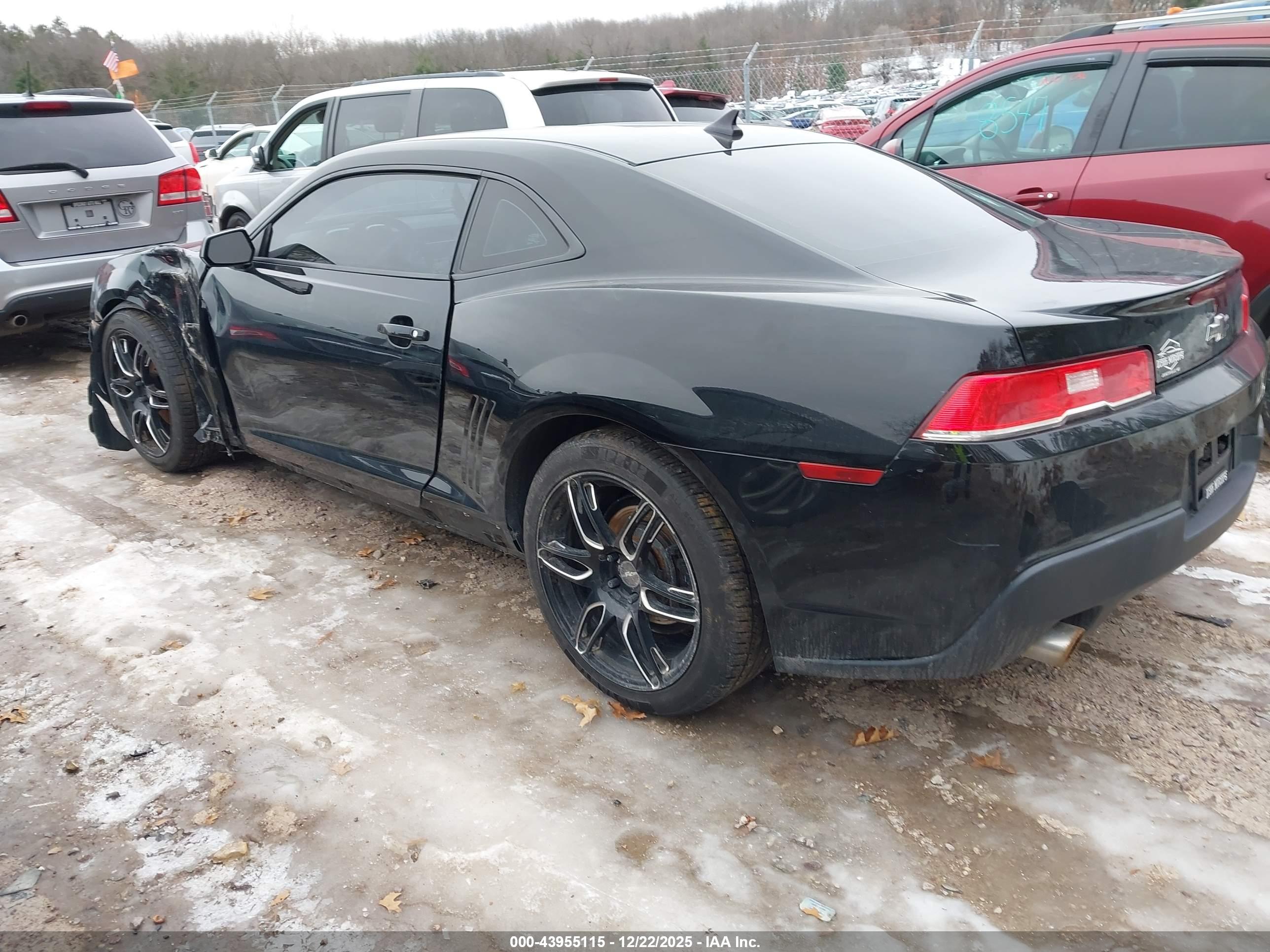 CHEVROLET CAMARO image 3
