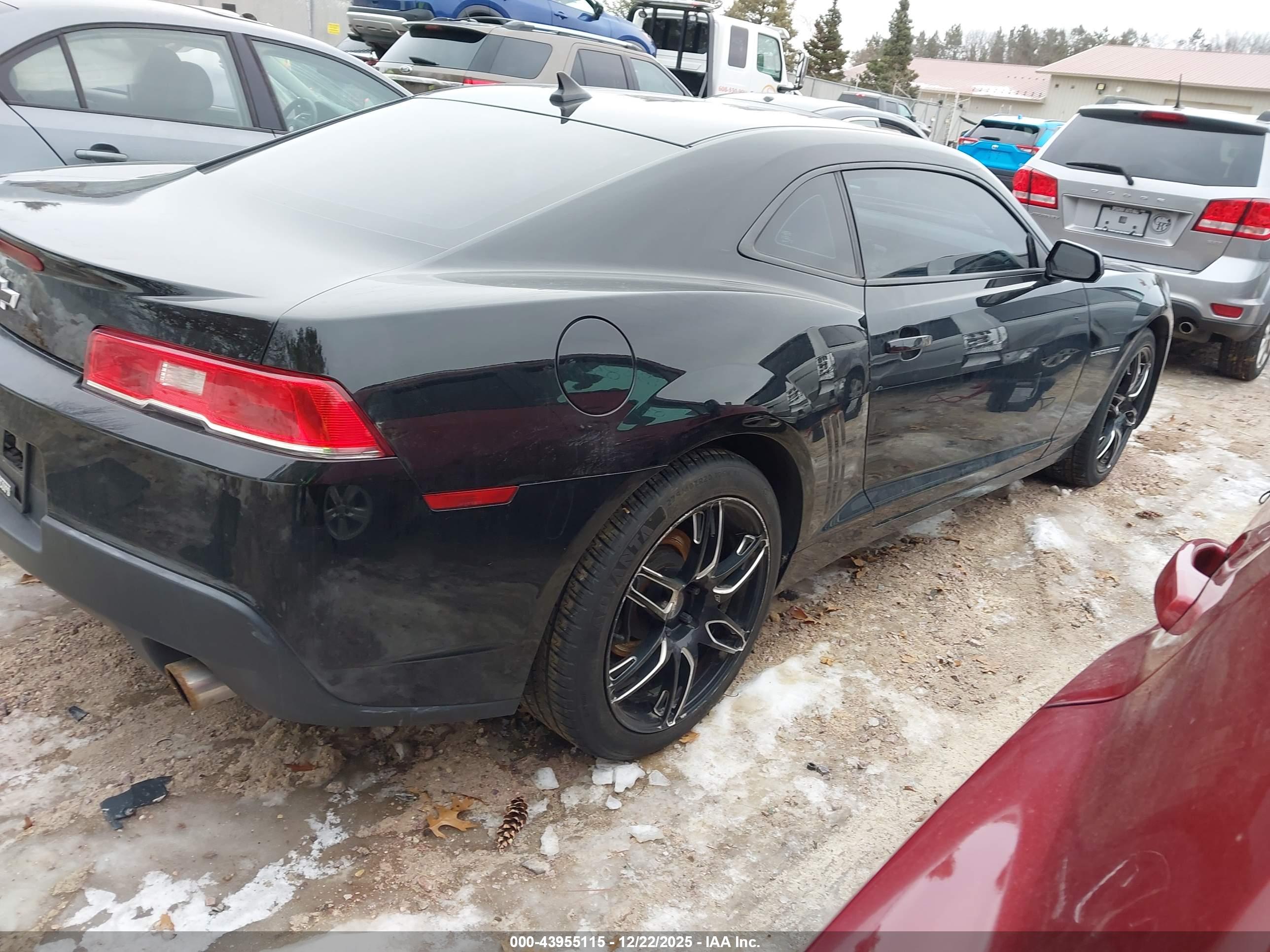 CHEVROLET CAMARO image 4