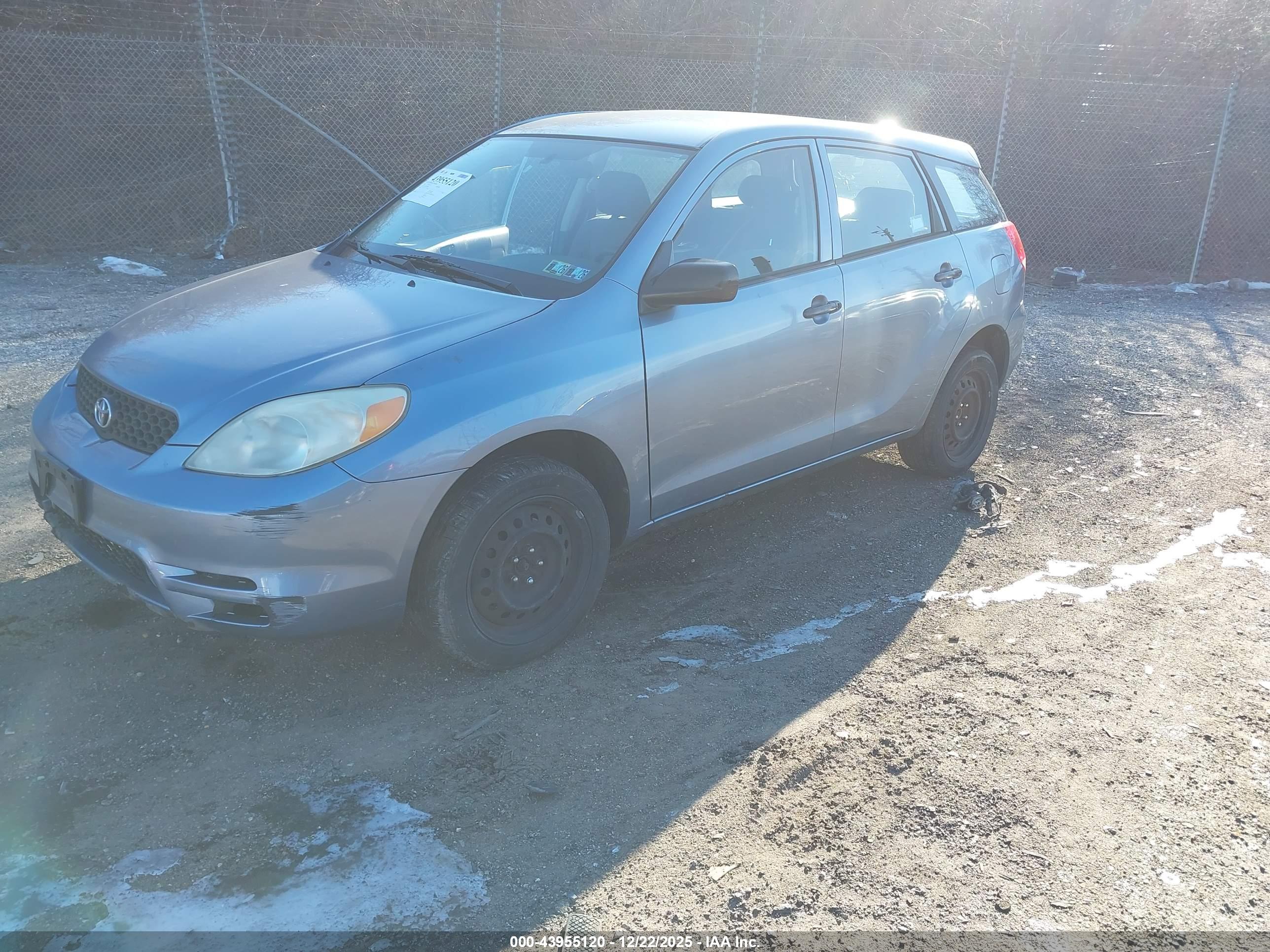 TOYOTA MATRIX image 2
