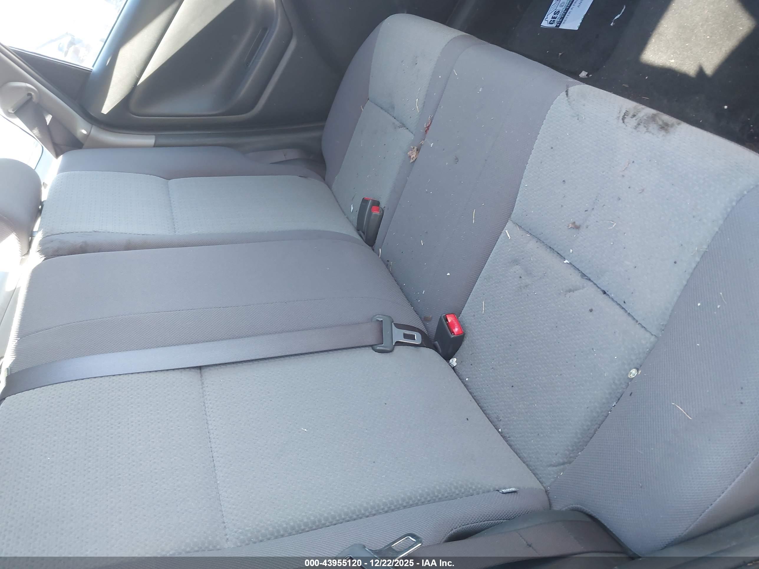 TOYOTA MATRIX image 8