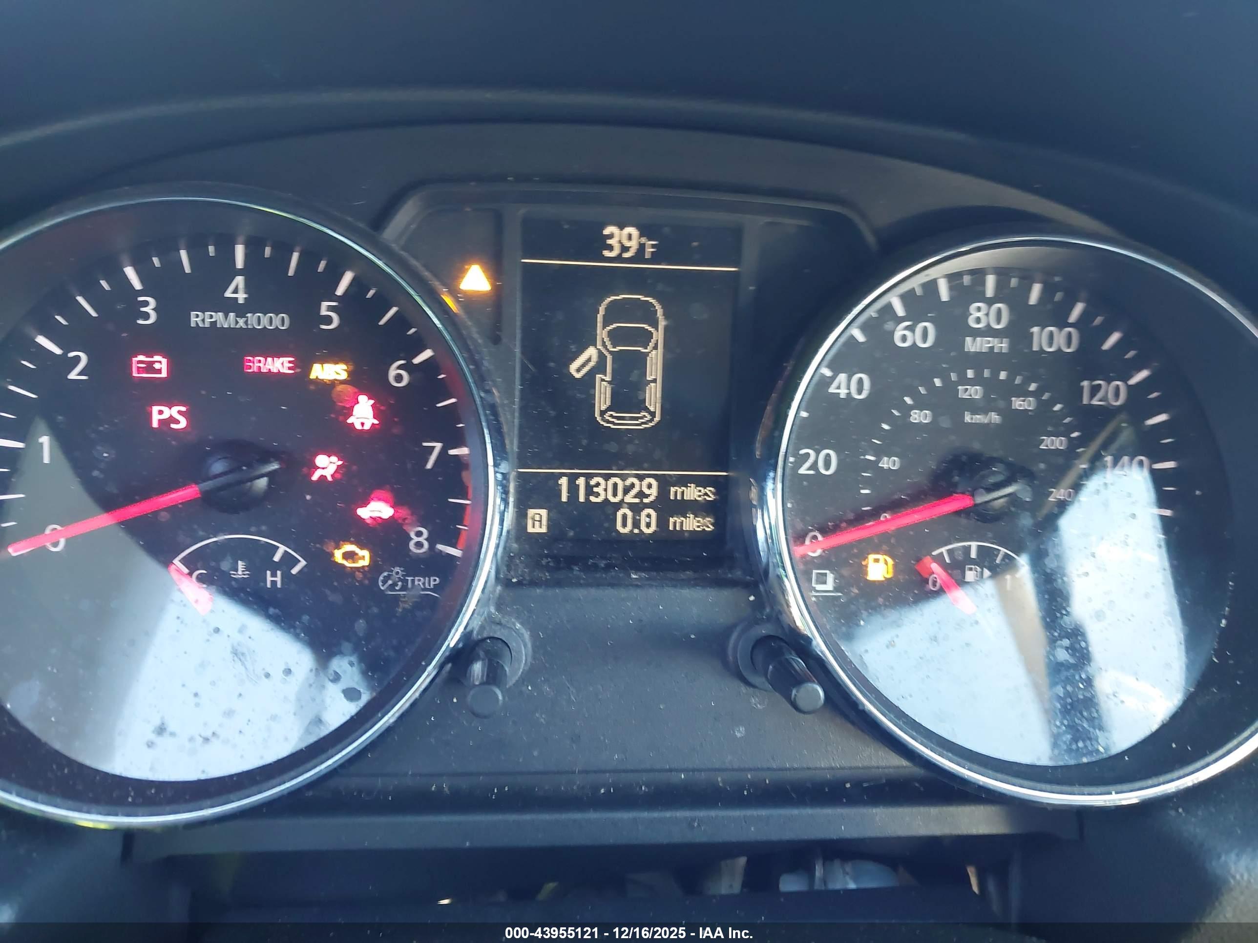 NISSAN ROGUE image 7