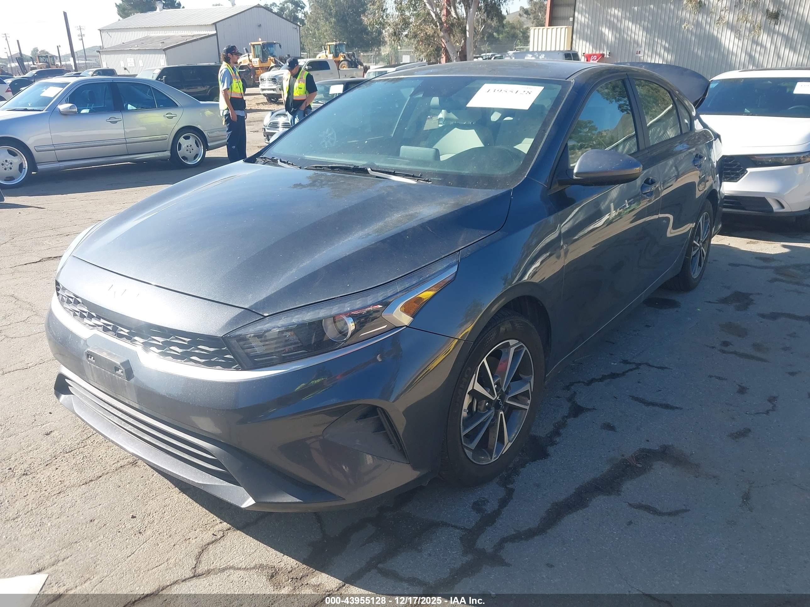 KIA FORTE image 2