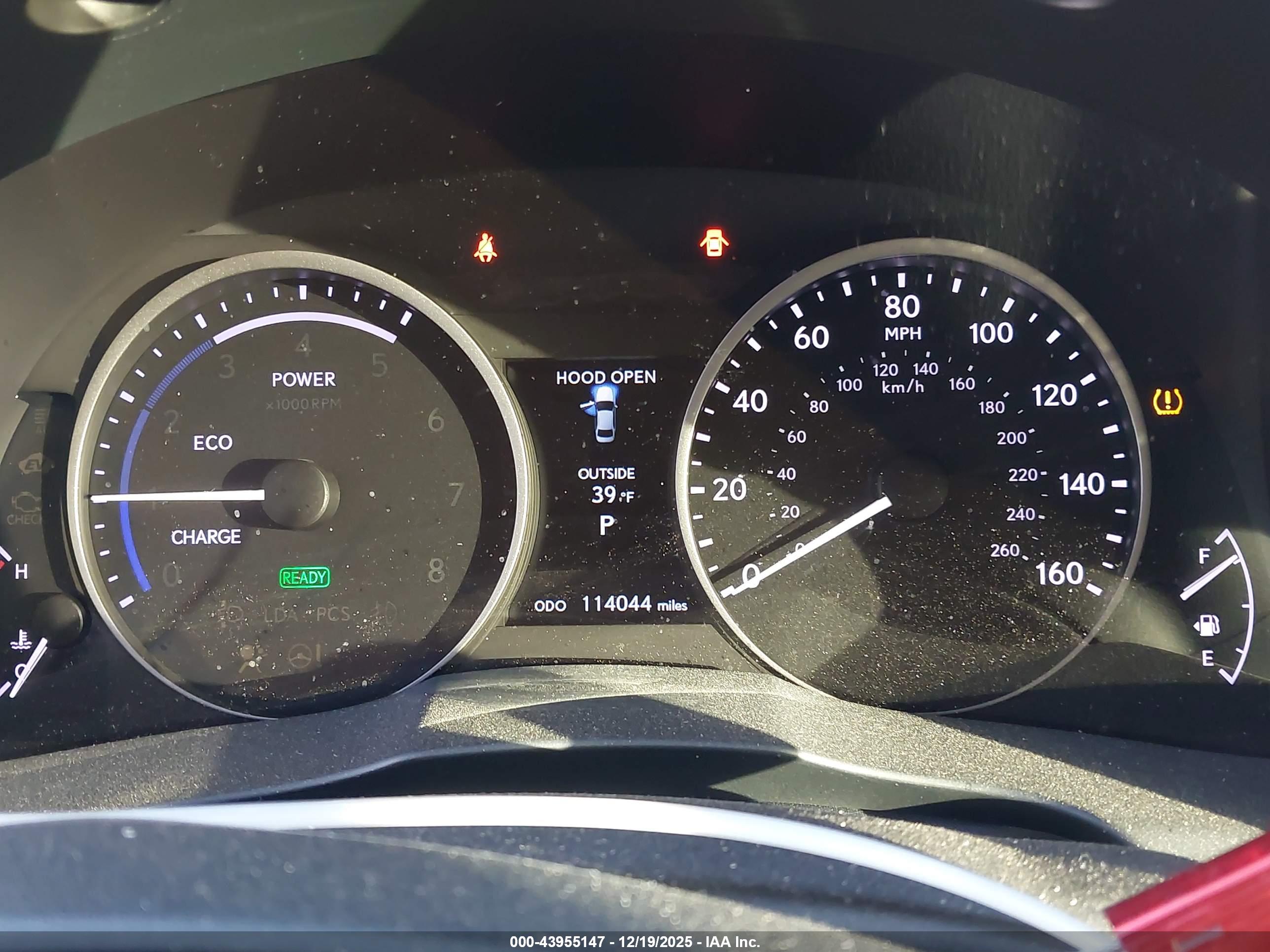 LEXUS ES image 7