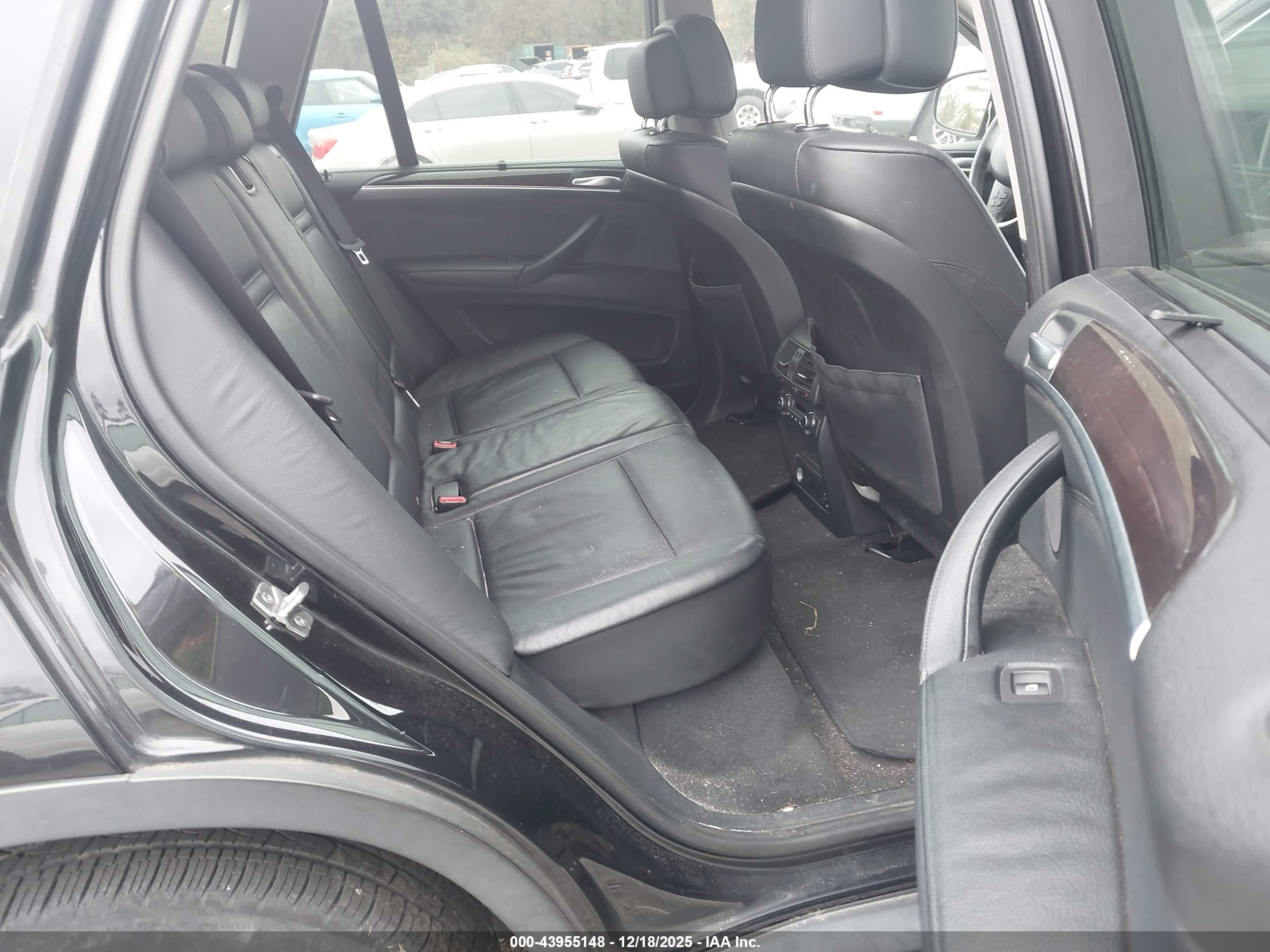 BMW X5 image 8