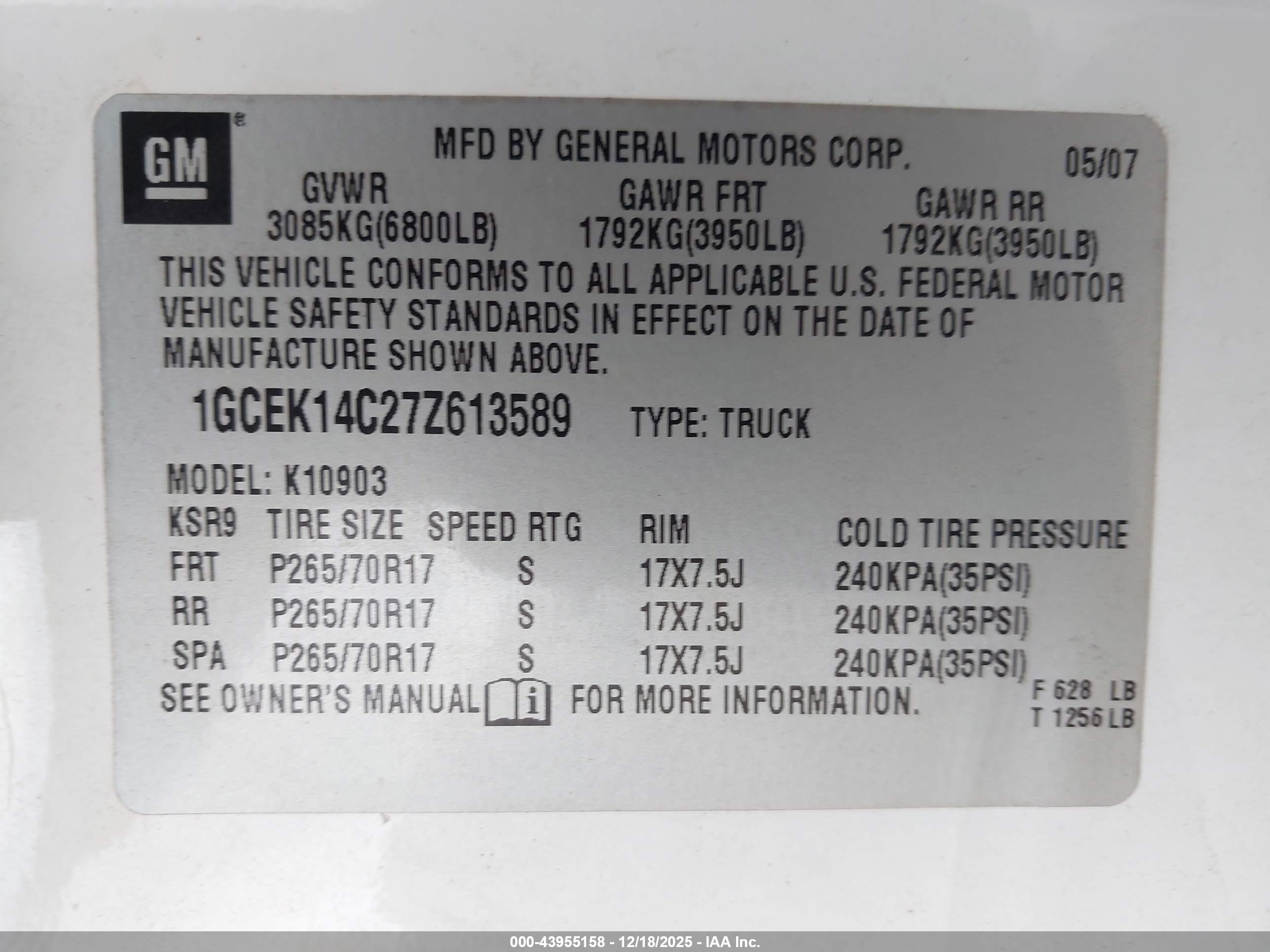 CHEVROLET SILVERADO image 9