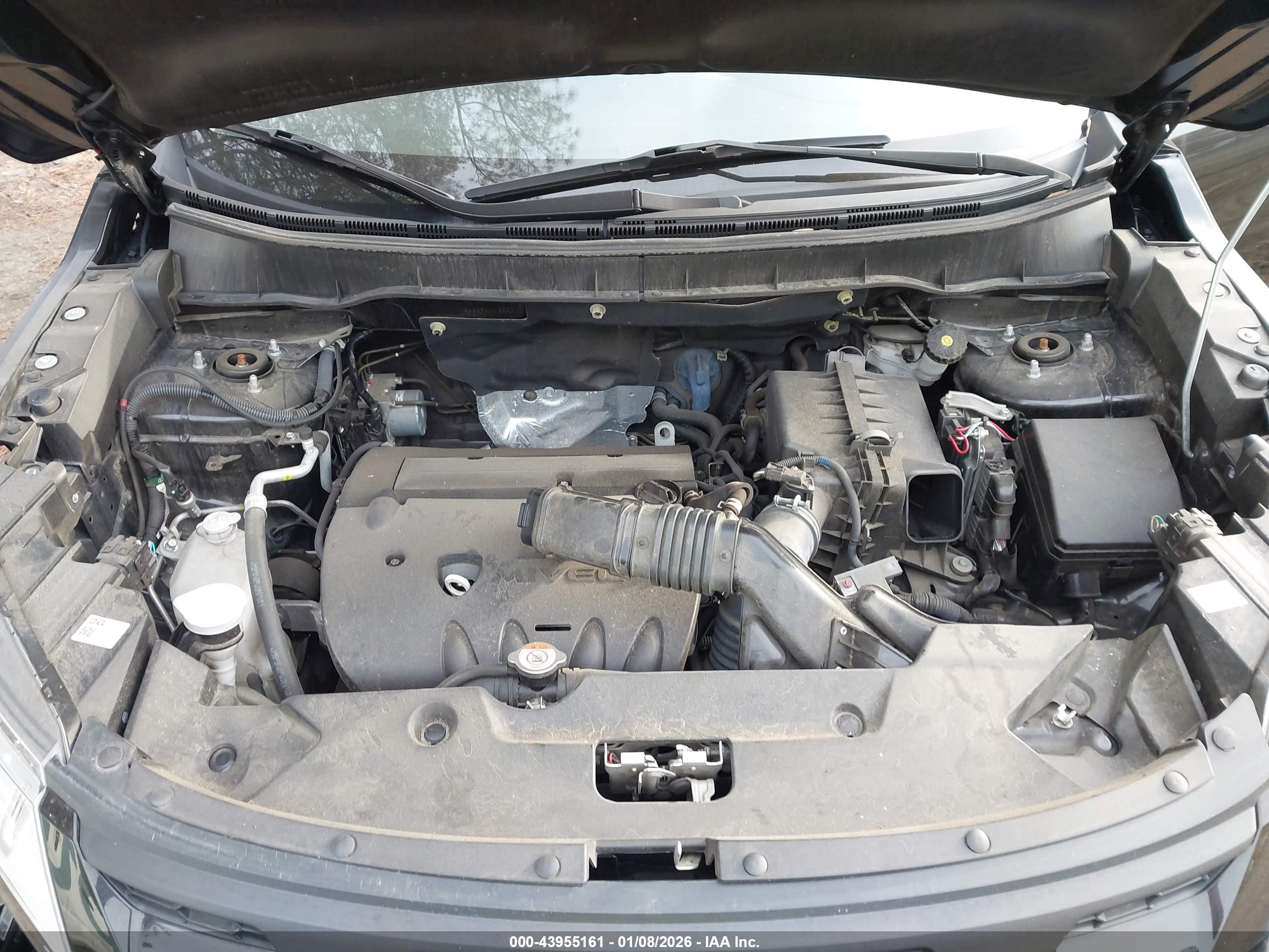 MITSUBISHI OUTLANDER image 10