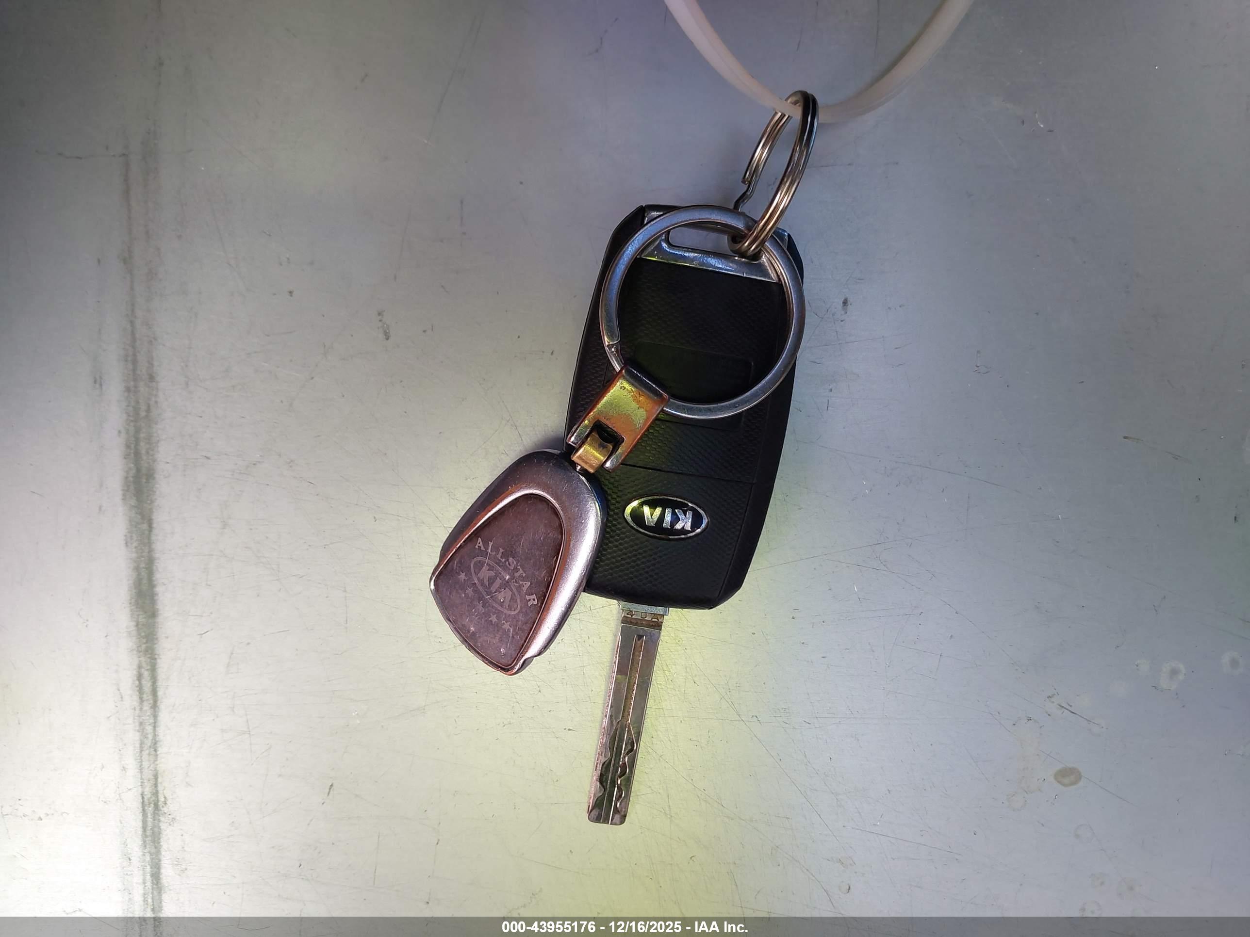 KIA SOUL image 11
