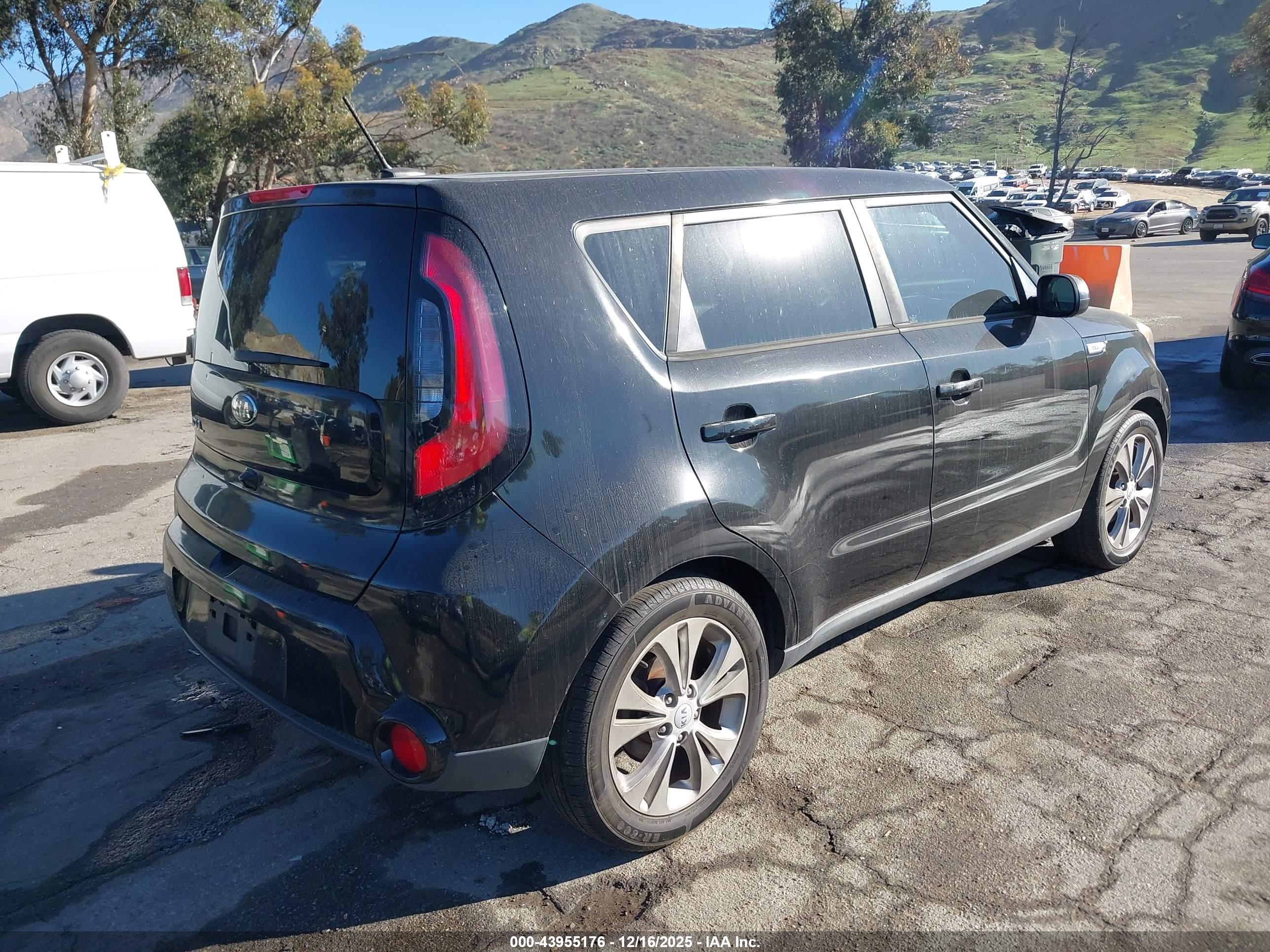 KIA SOUL image 4