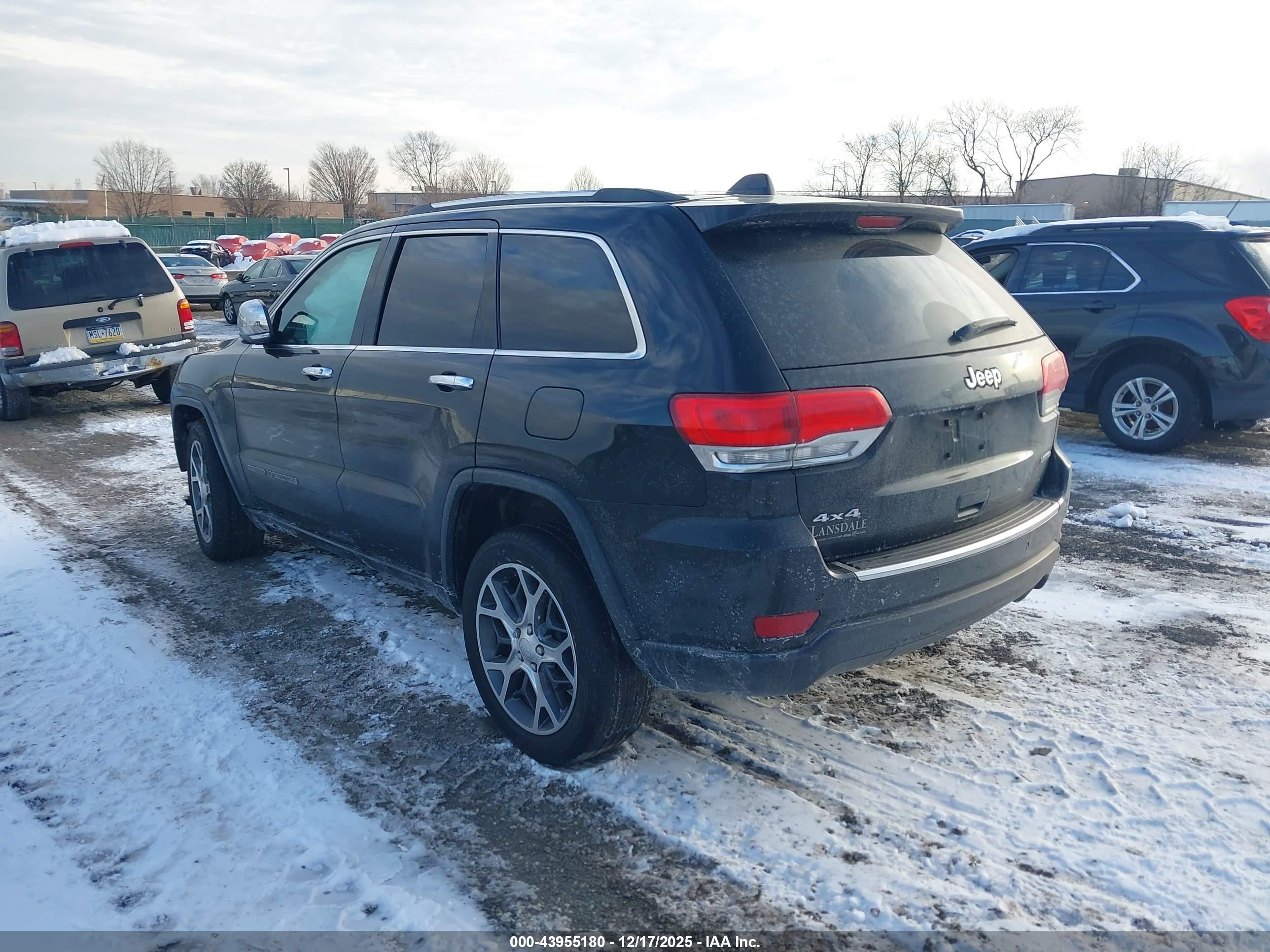 JEEP GRAND image 3