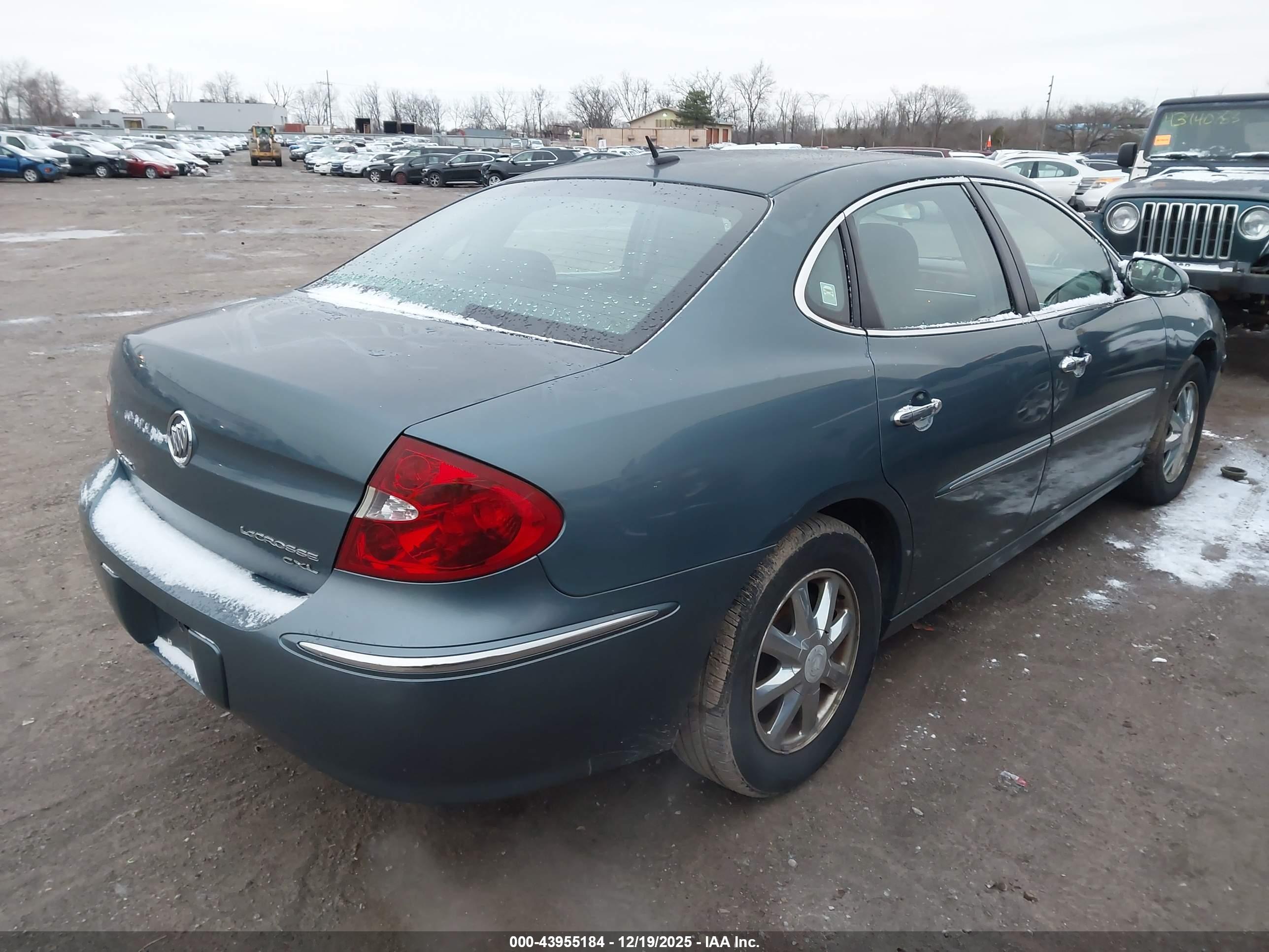 BUICK LACROSSE image 4