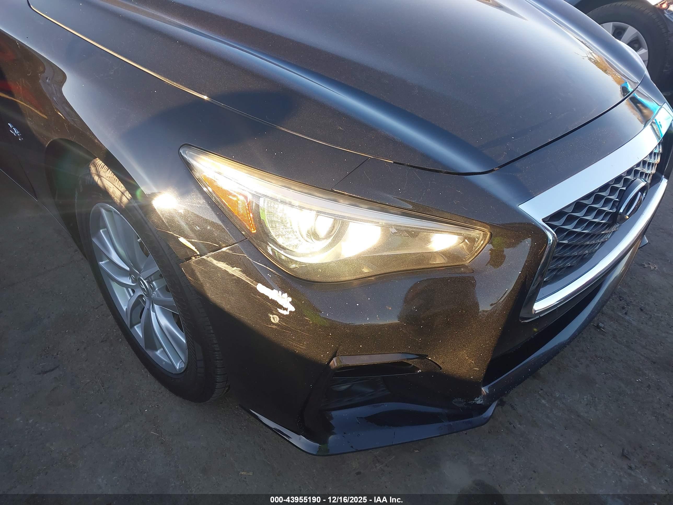 INFINITI Q50 image 6