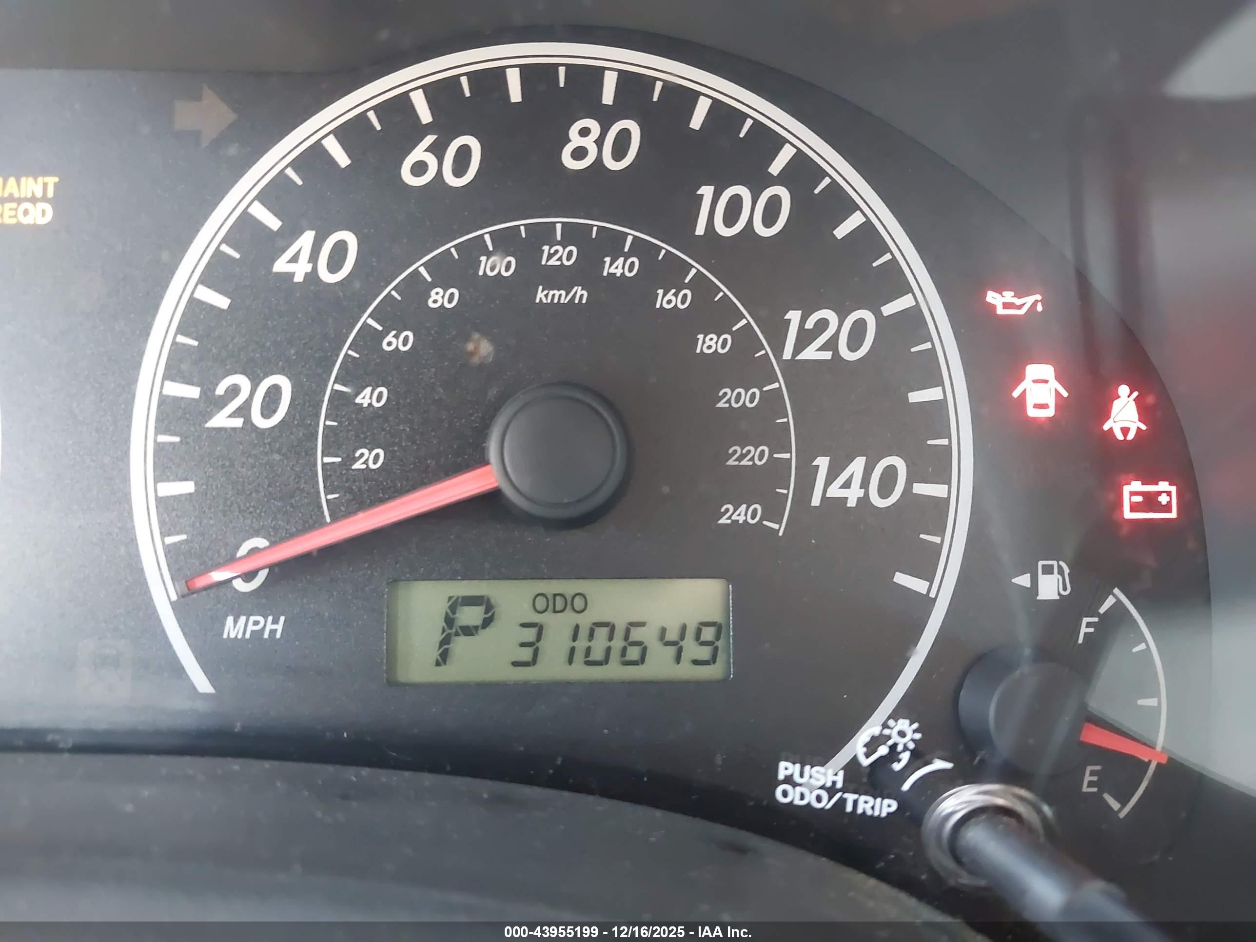 TOYOTA COROLLA image 7