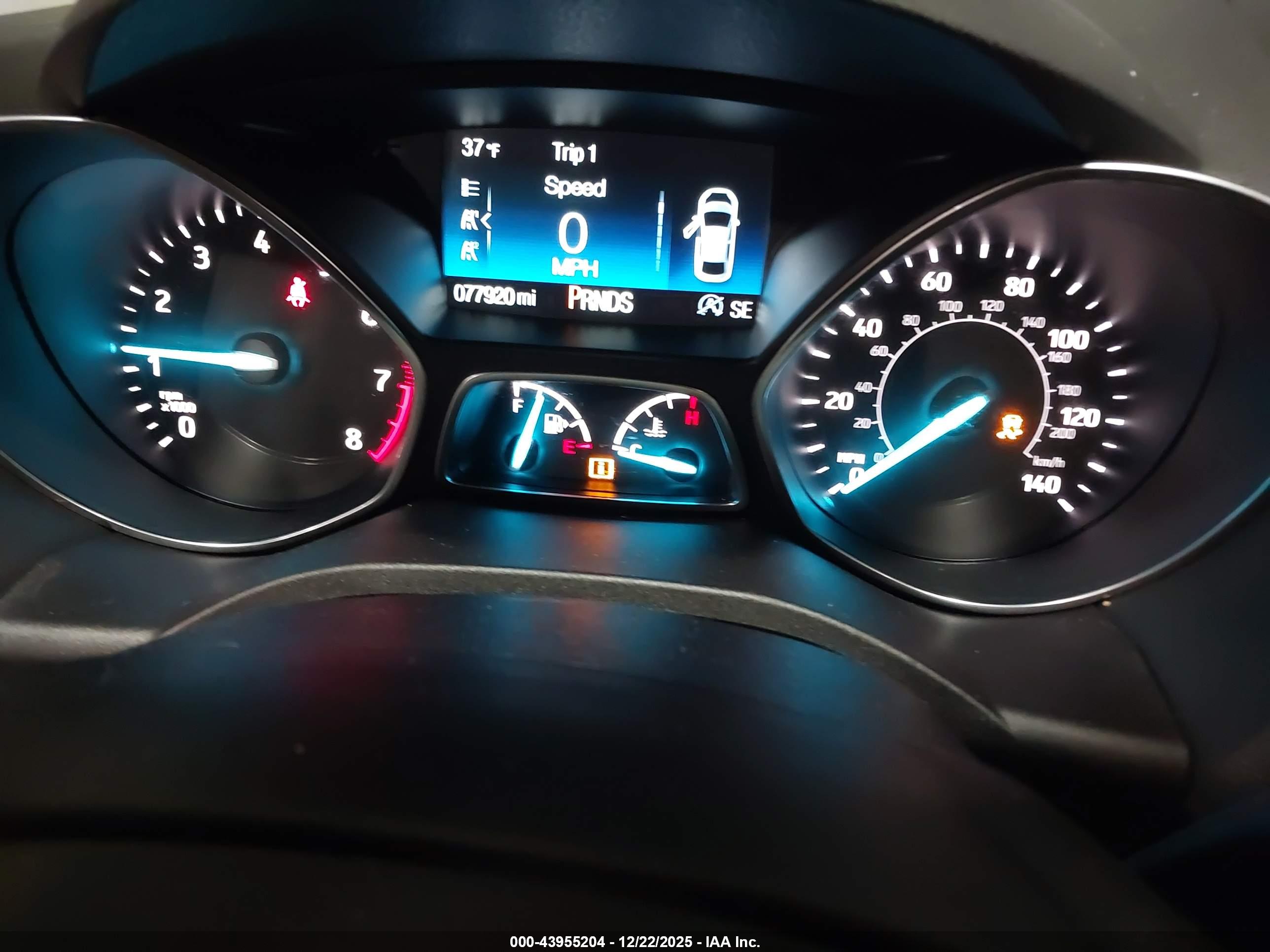 FORD ESCAPE image 7