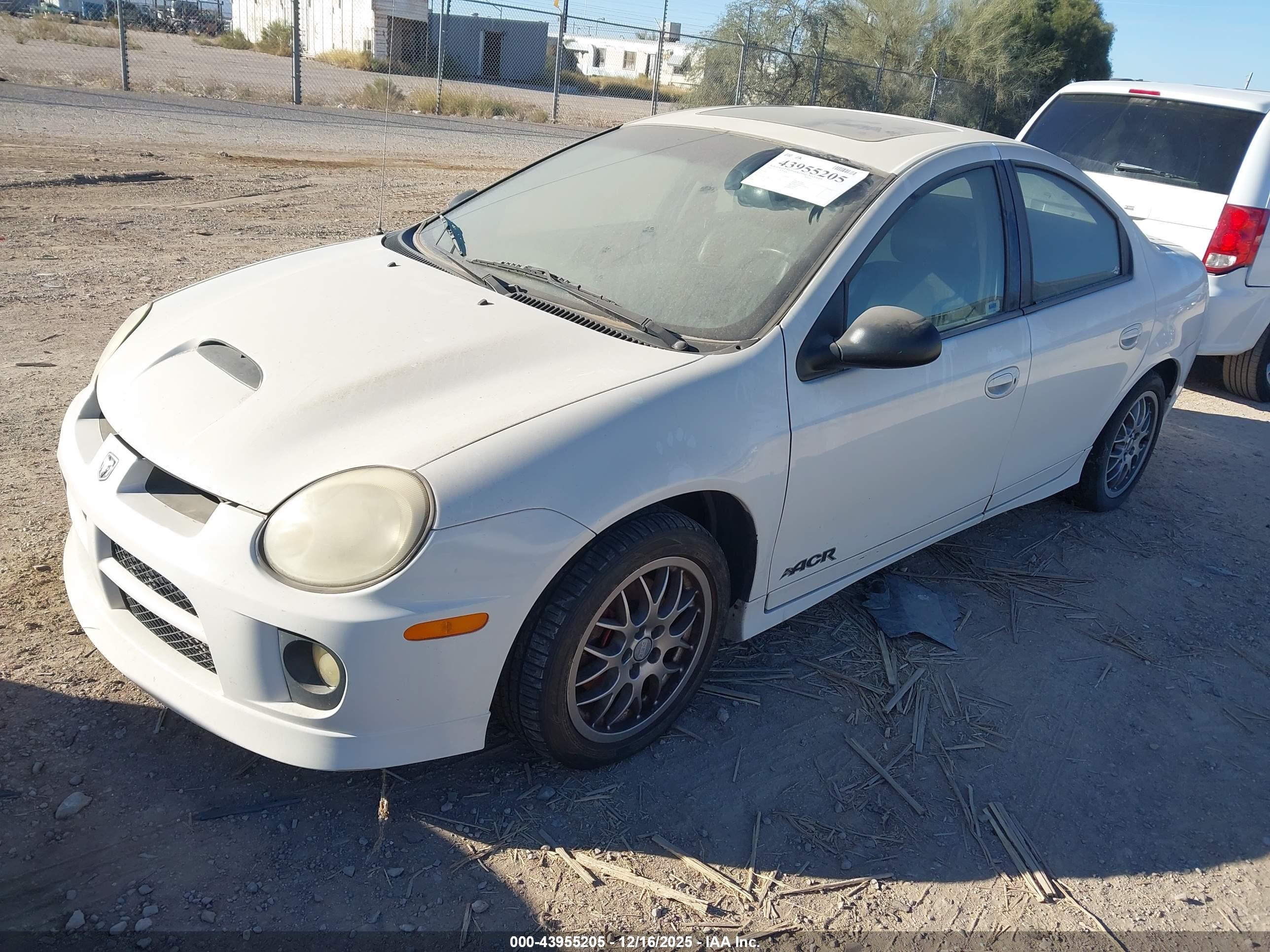 DODGE SRT4 image 2