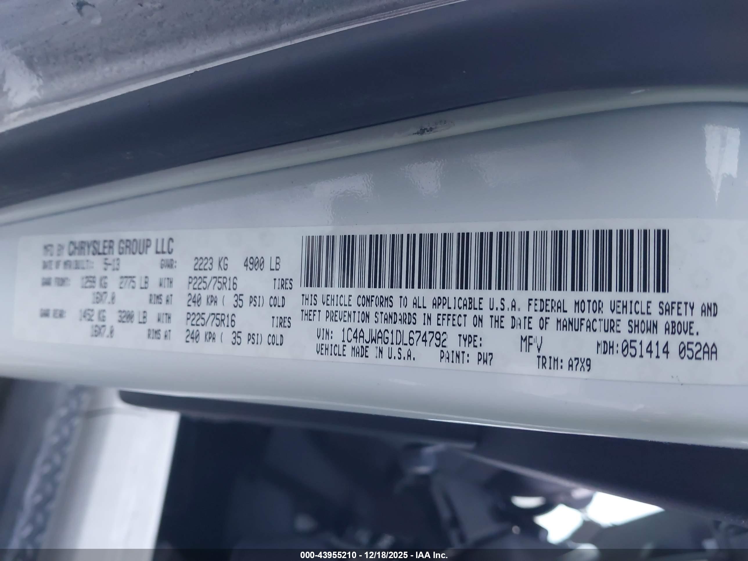 JEEP WRANGLER image 9
