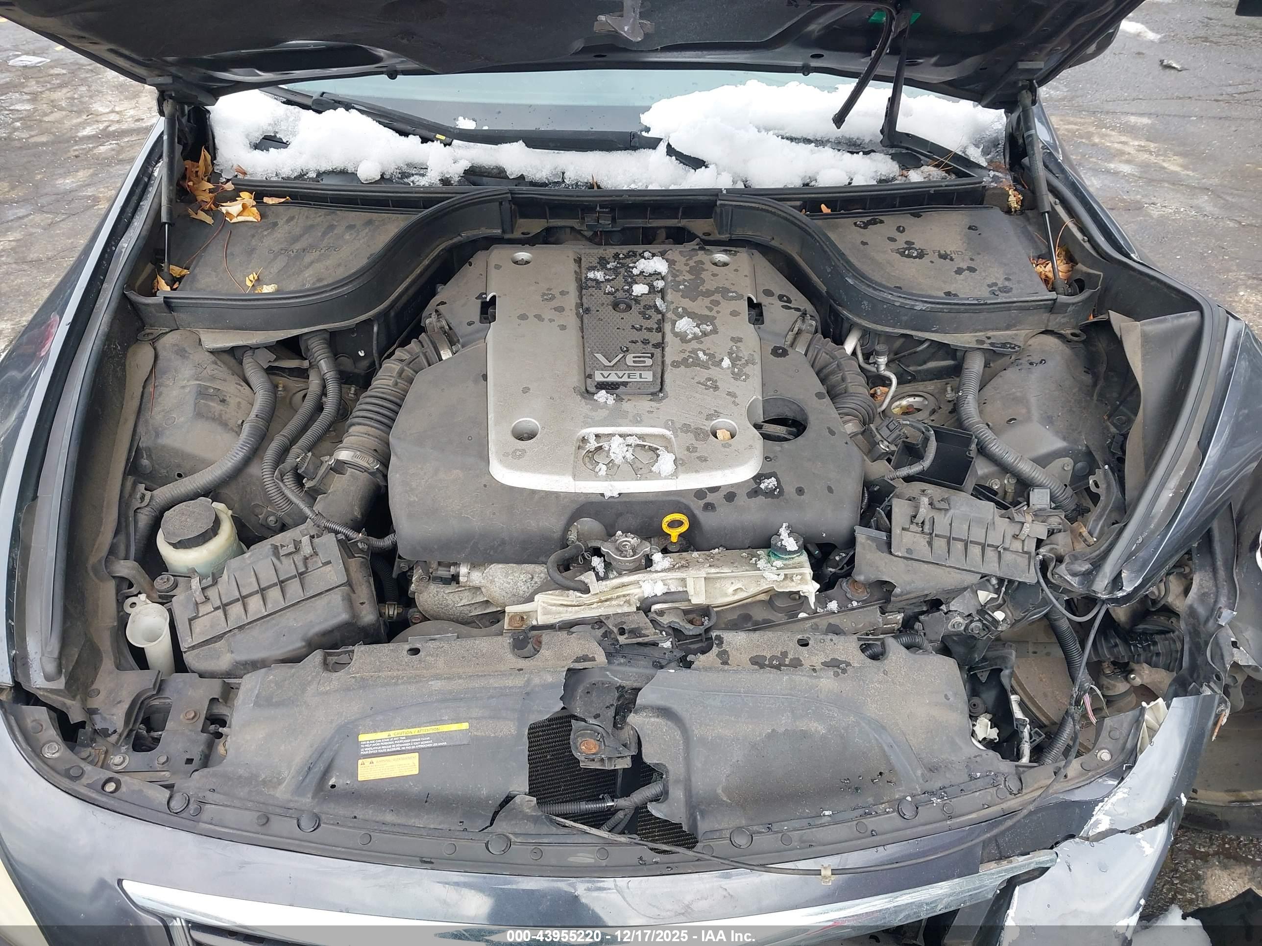 INFINITI G37X image 10