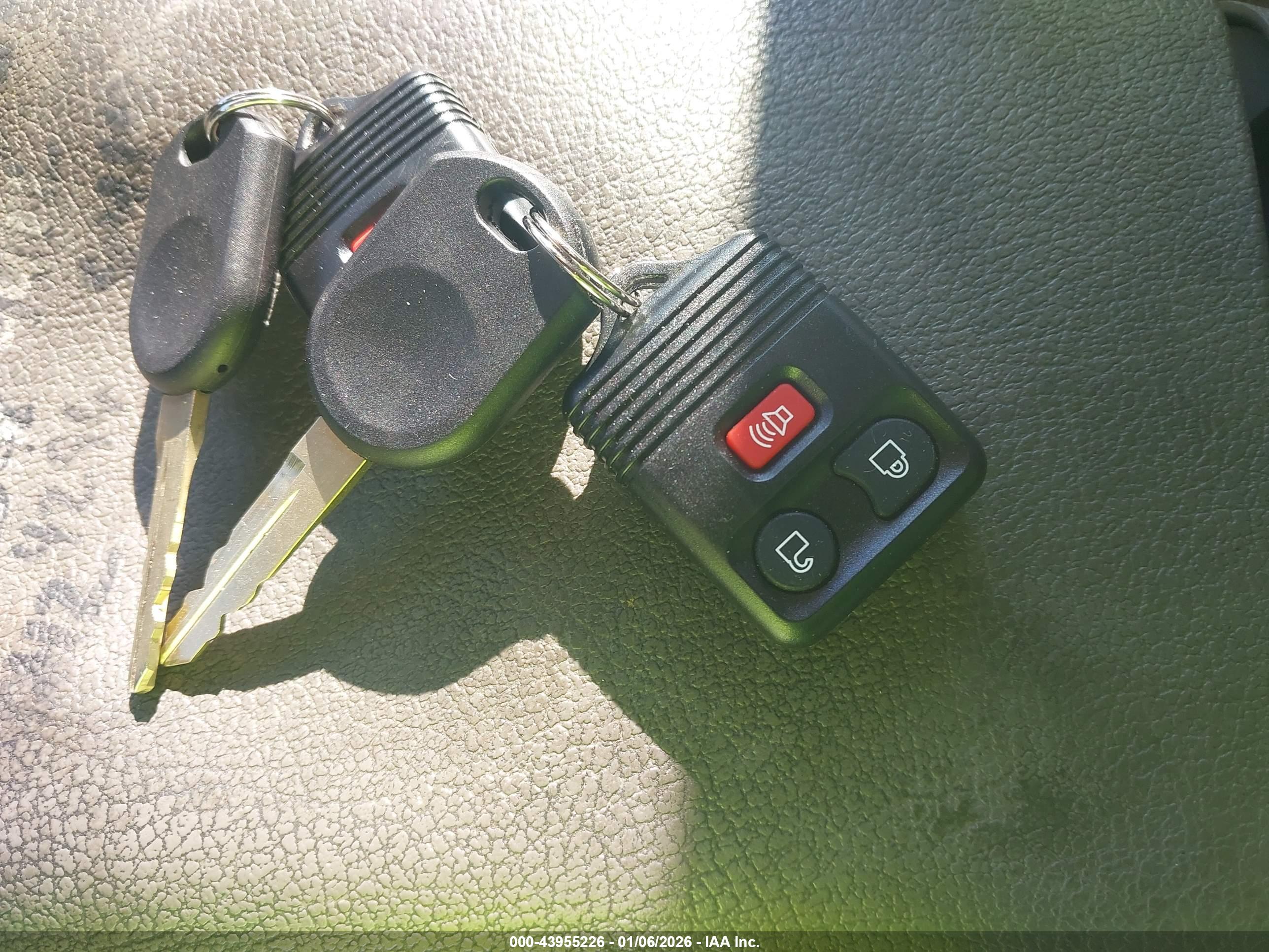 FORD F-150 image 11