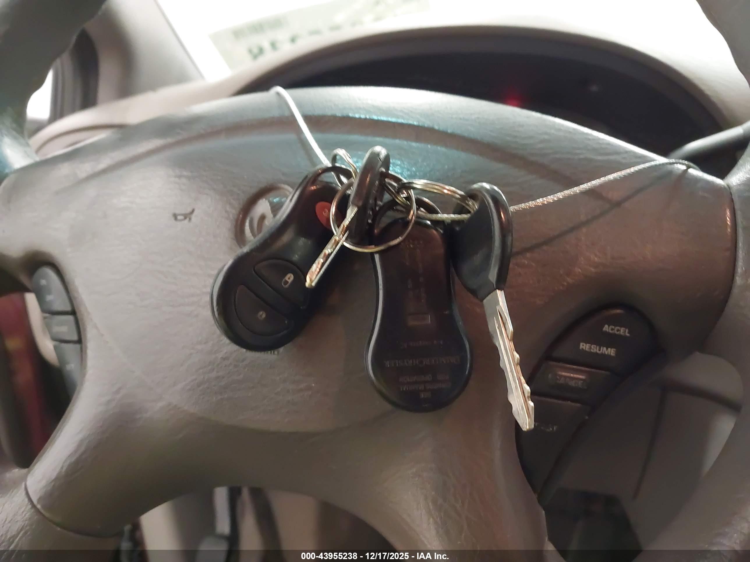 DODGE CARAVAN image 11