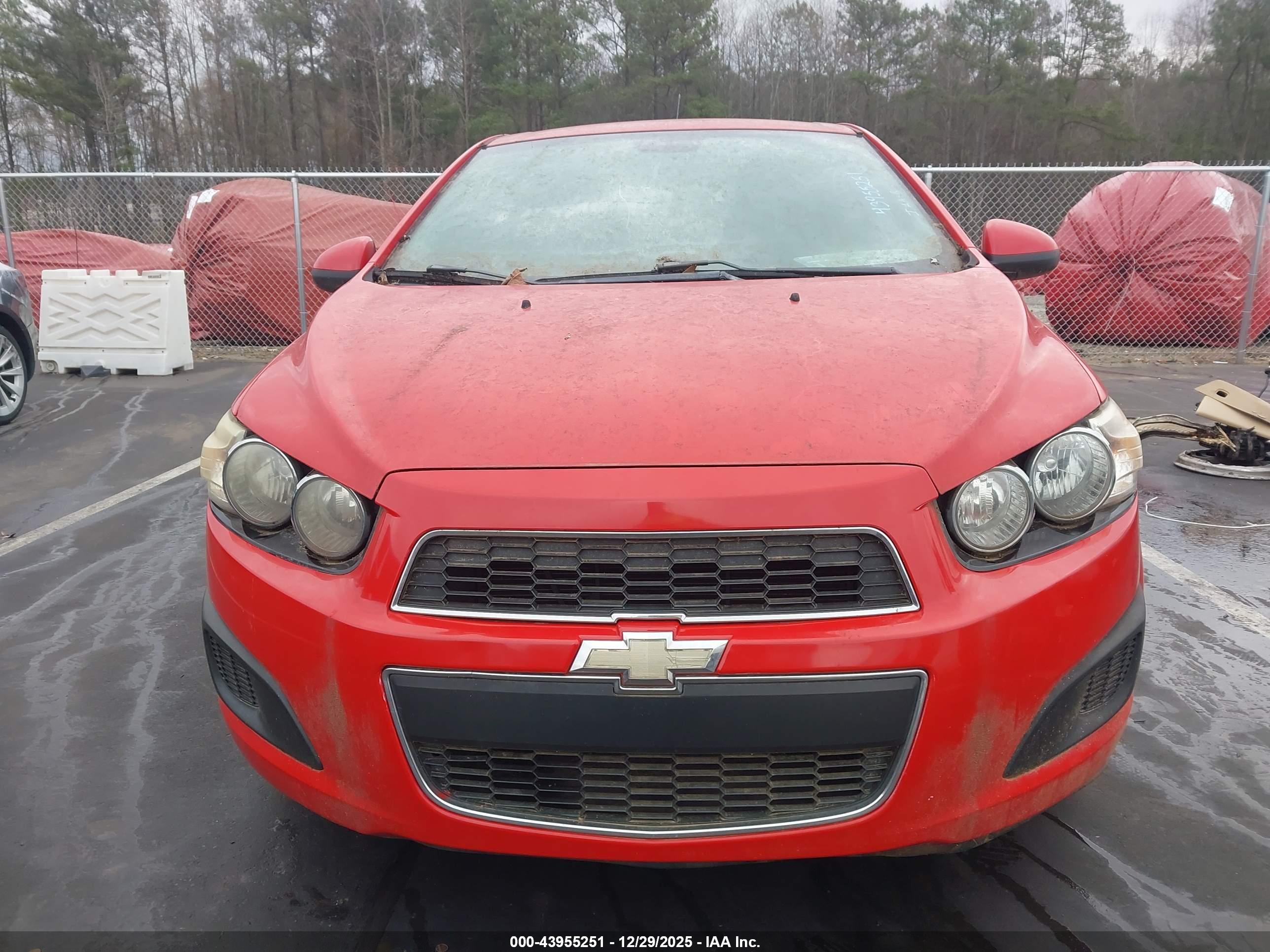 CHEVROLET SONIC image 6