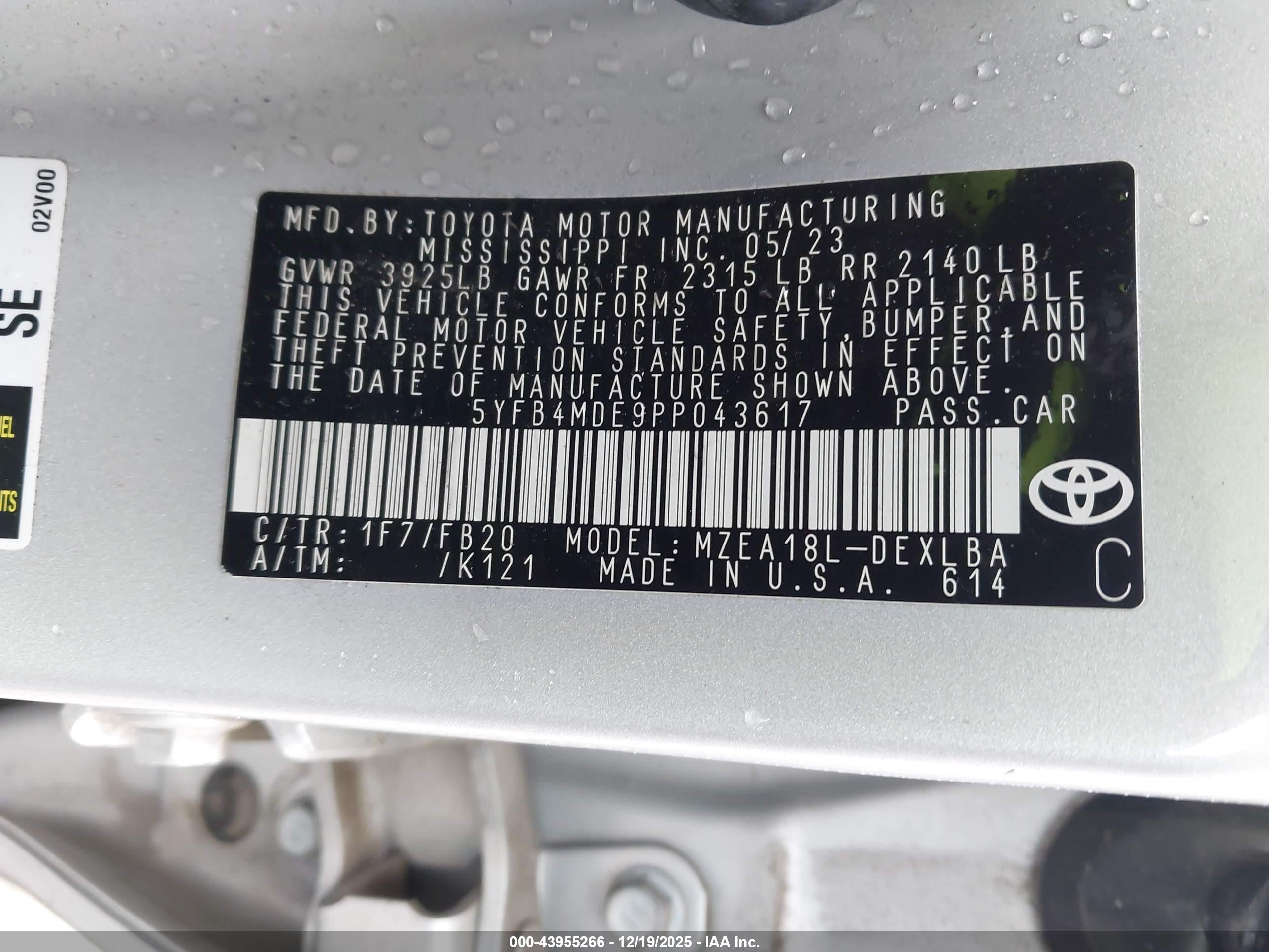 TOYOTA COROLLA image 9