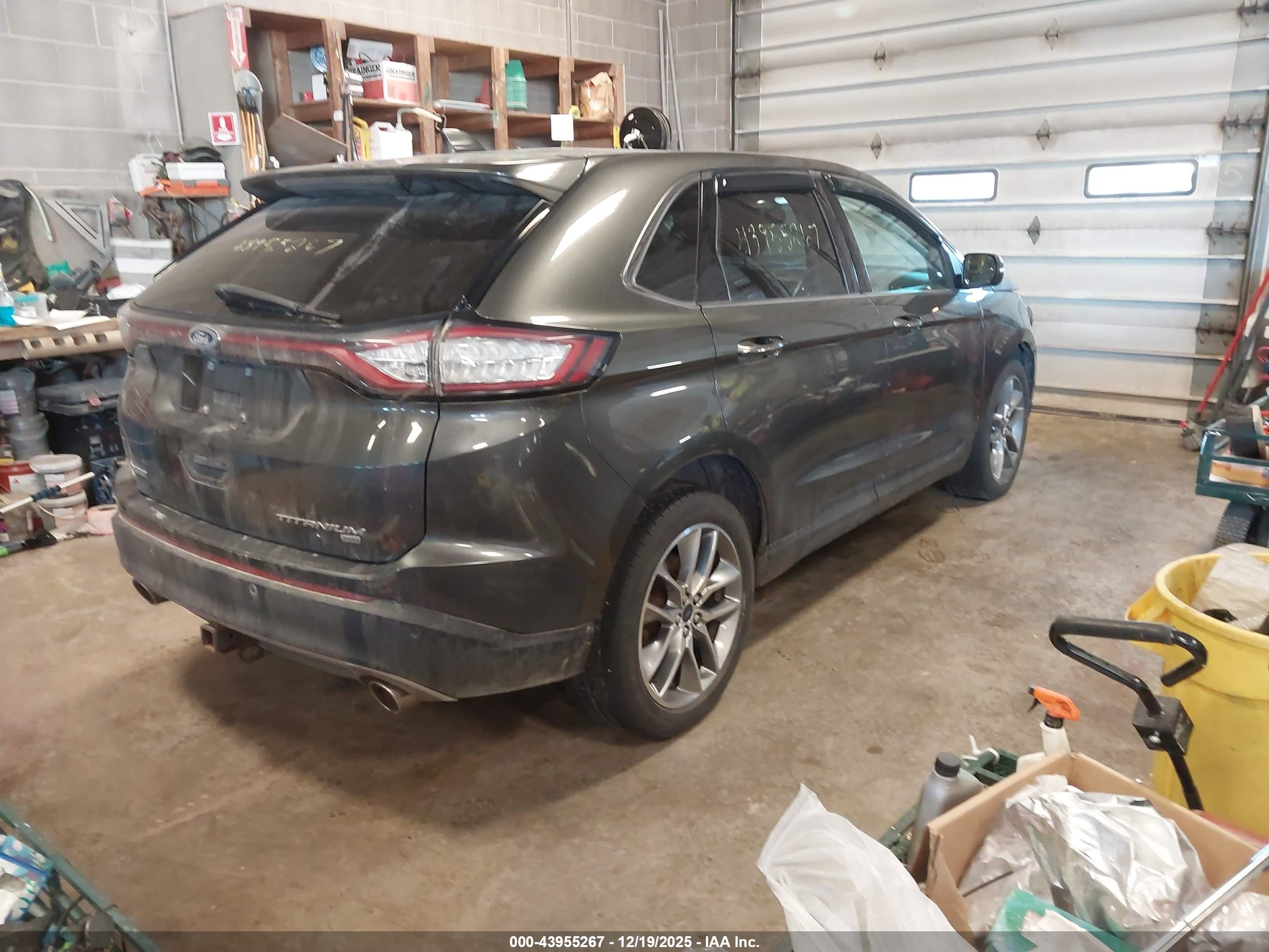 FORD EDGE image 4