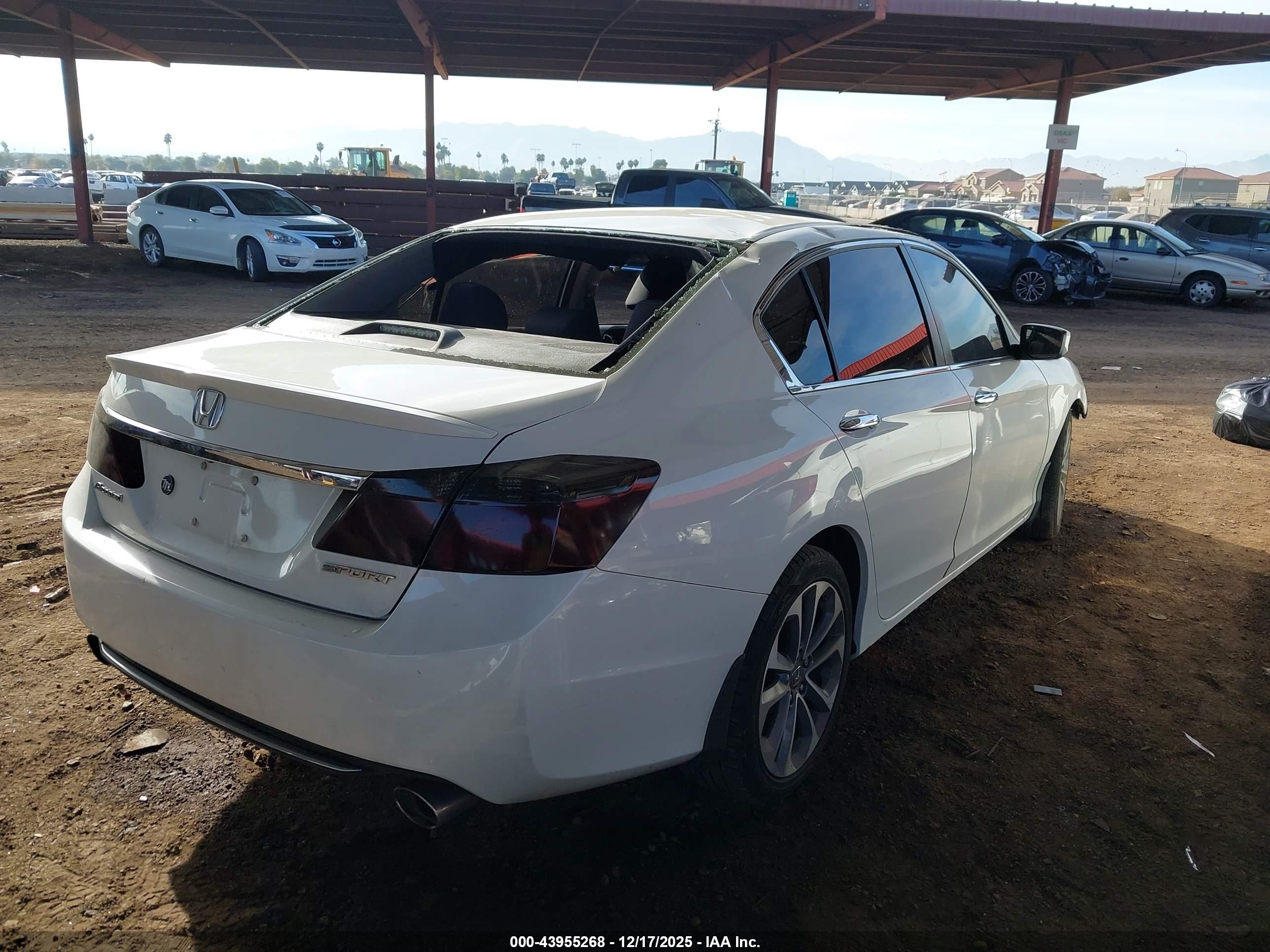HONDA ACCORD image 4