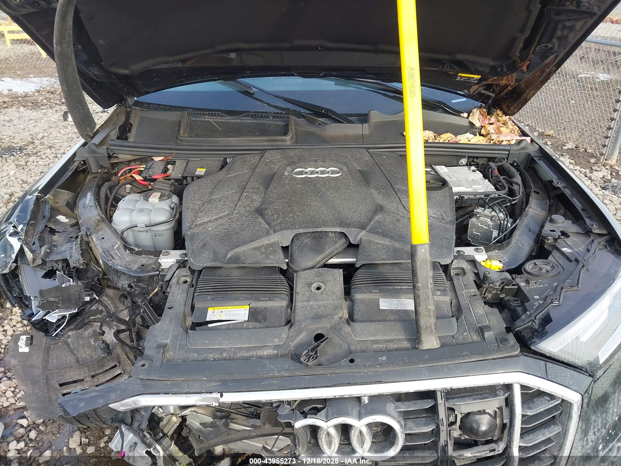 AUDI Q7 image 10