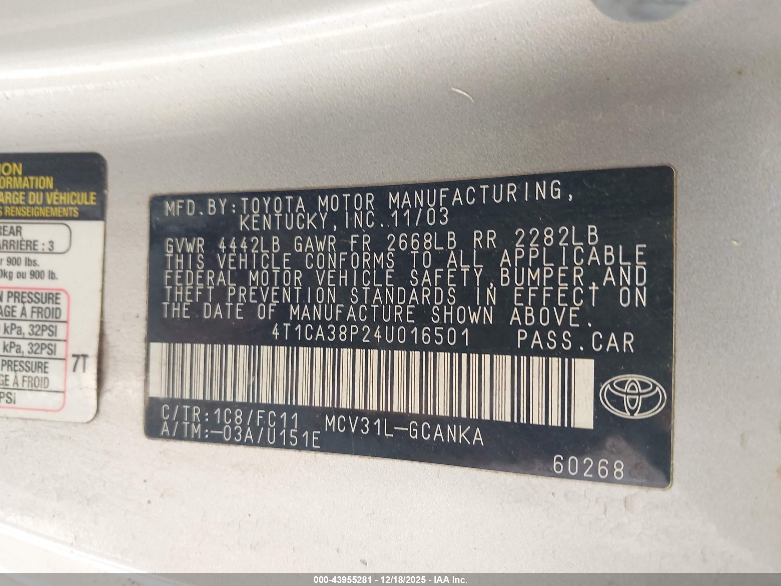 TOYOTA CAMRY image 9