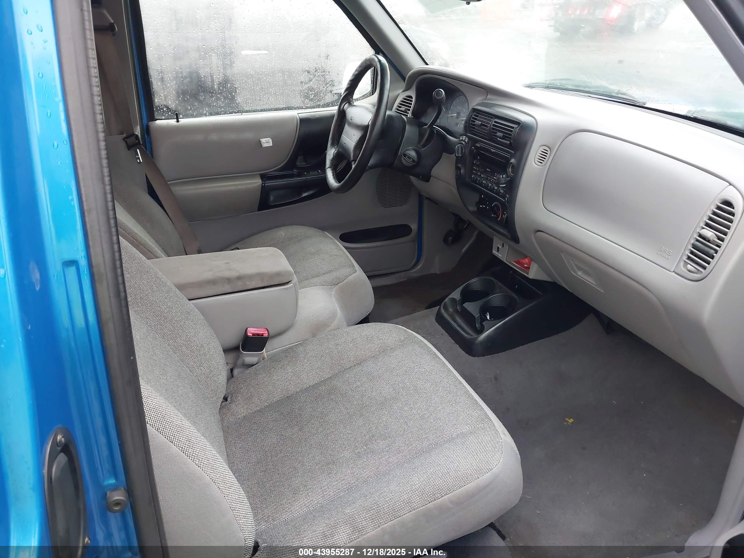 FORD RANGER image 5