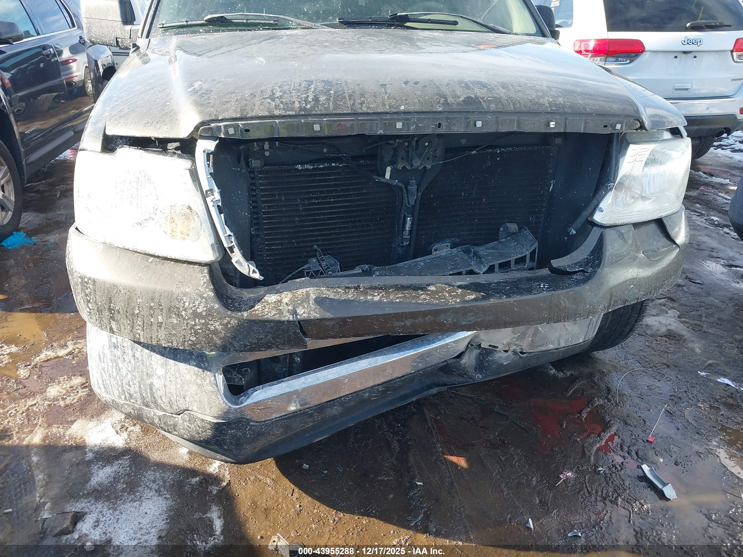 FORD F-150 image 6