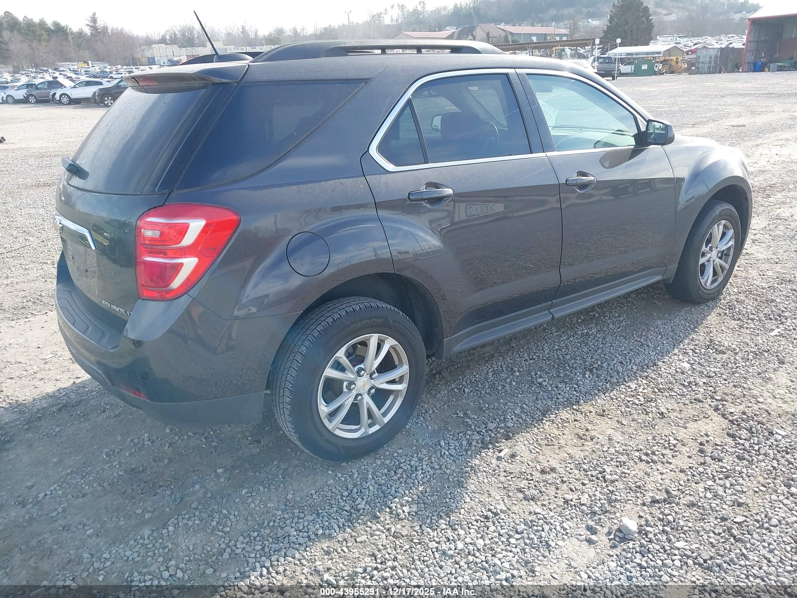 CHEVROLET EQUINOX image 4