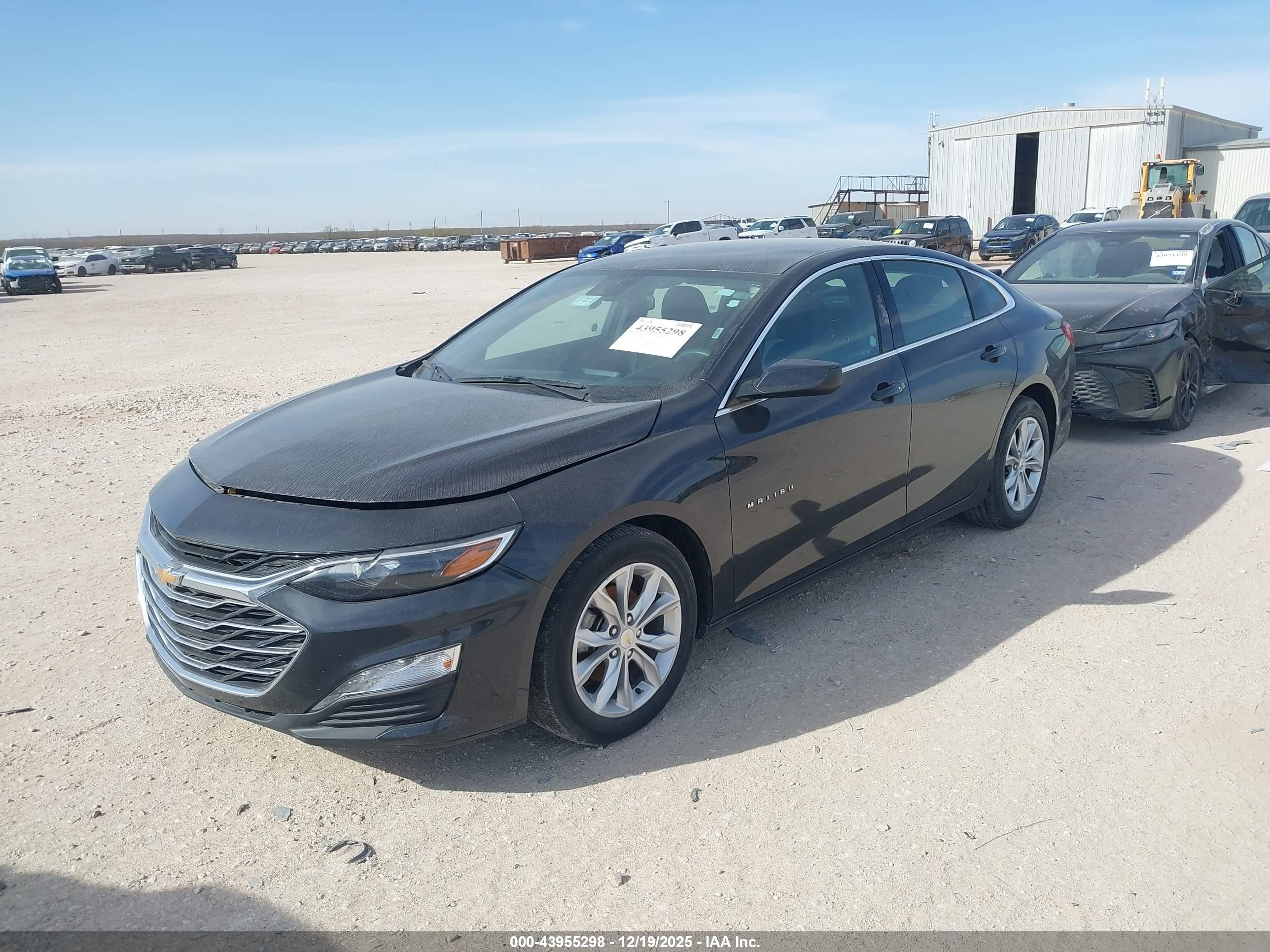 CHEVROLET MALIBU image 2