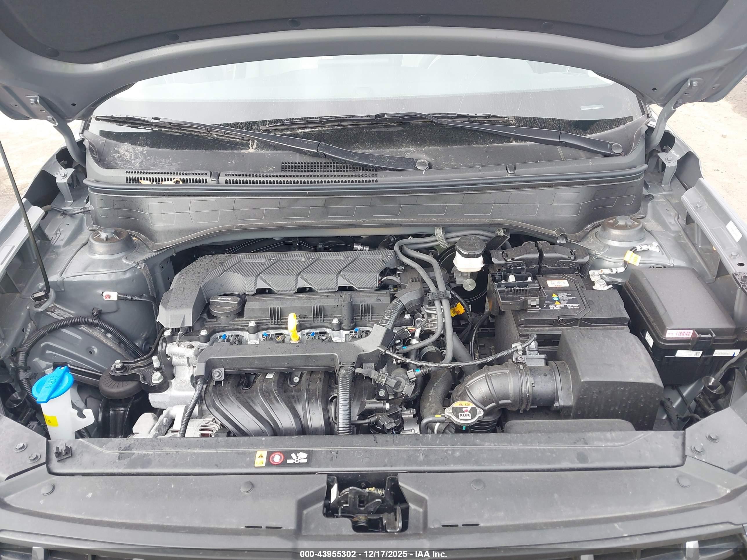 HYUNDAI VENUE image 10