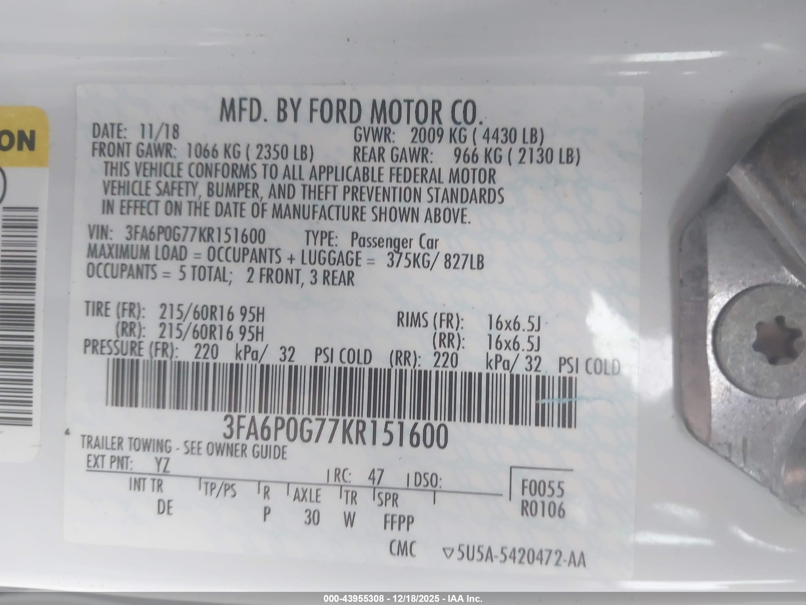 FORD FUSION image 9