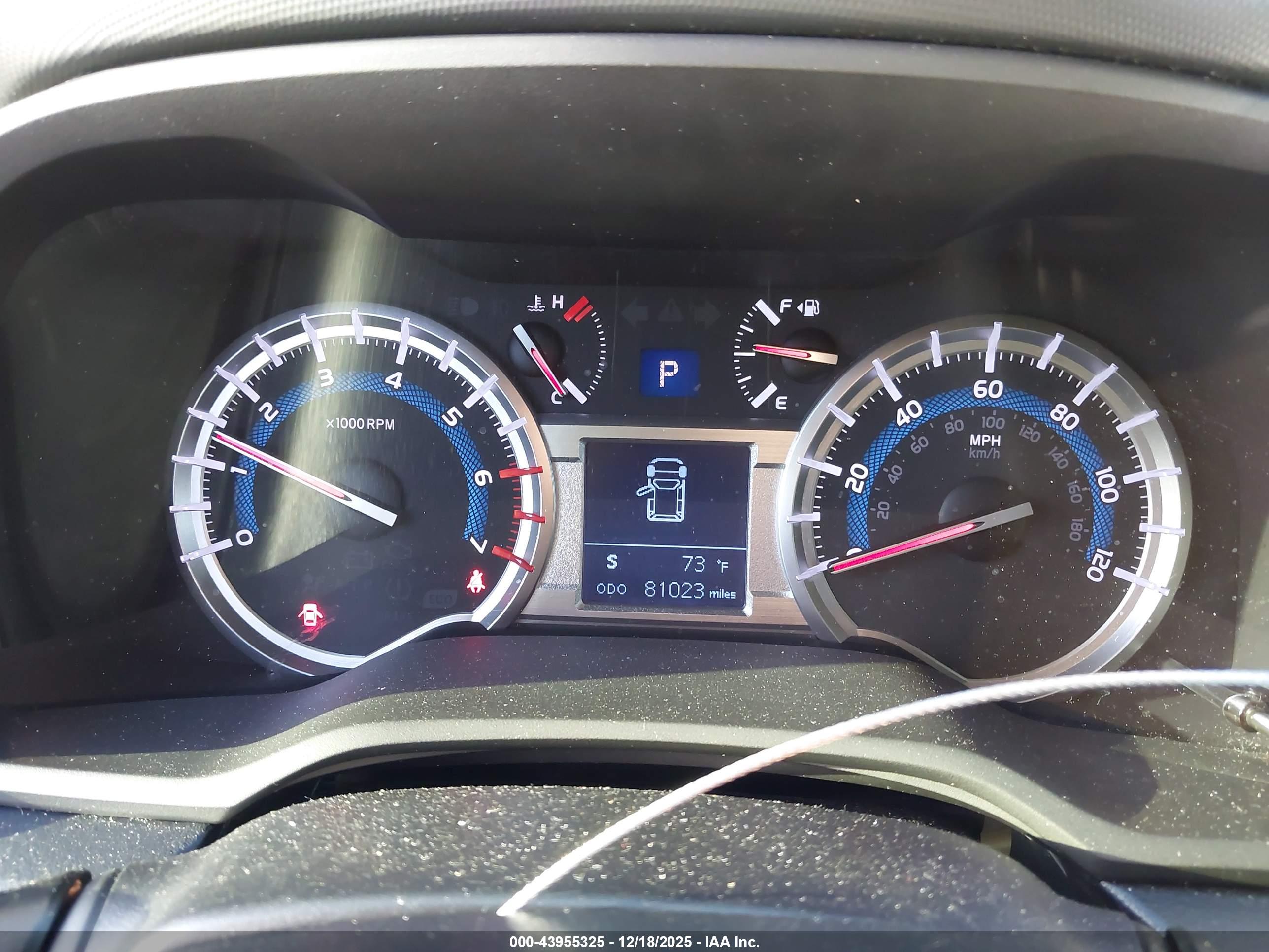TOYOTA 4RUNNER image 7