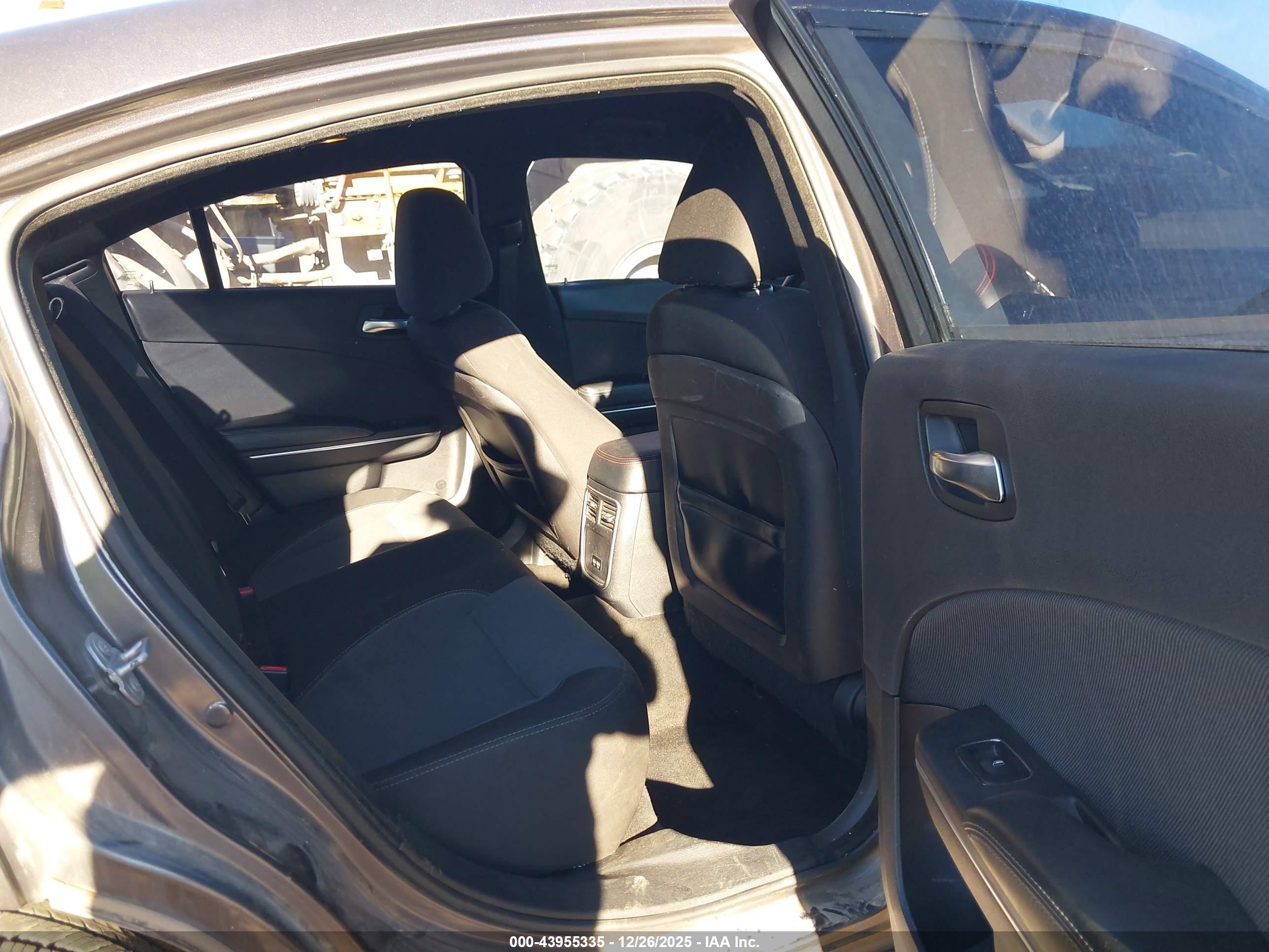DODGE CHARGER image 8