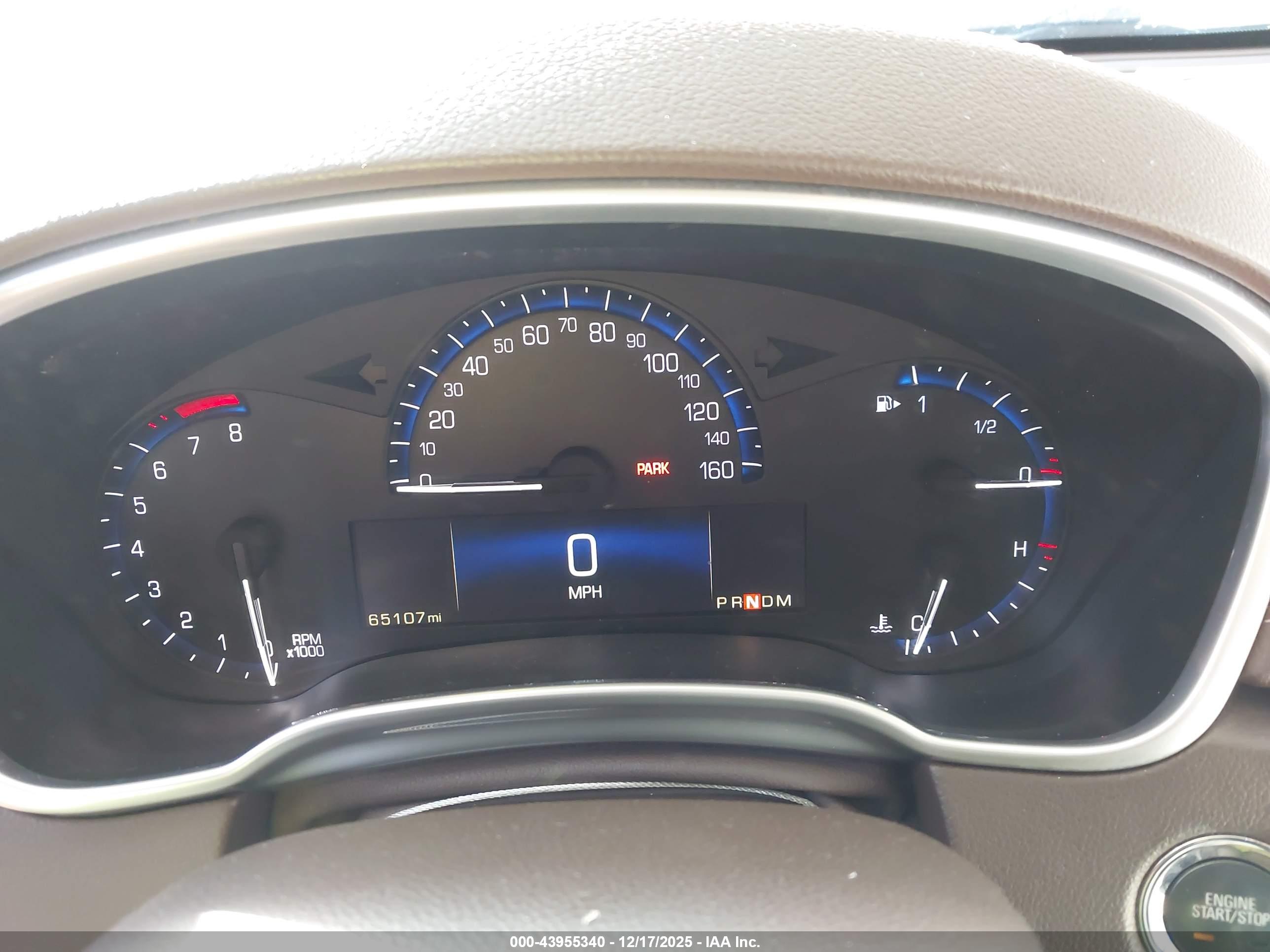 CADILLAC SRX image 7