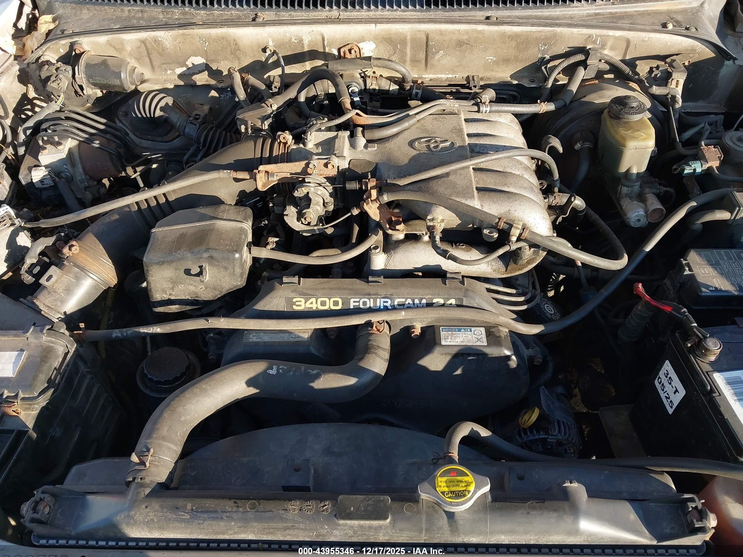 TOYOTA 4RUNNER image 10