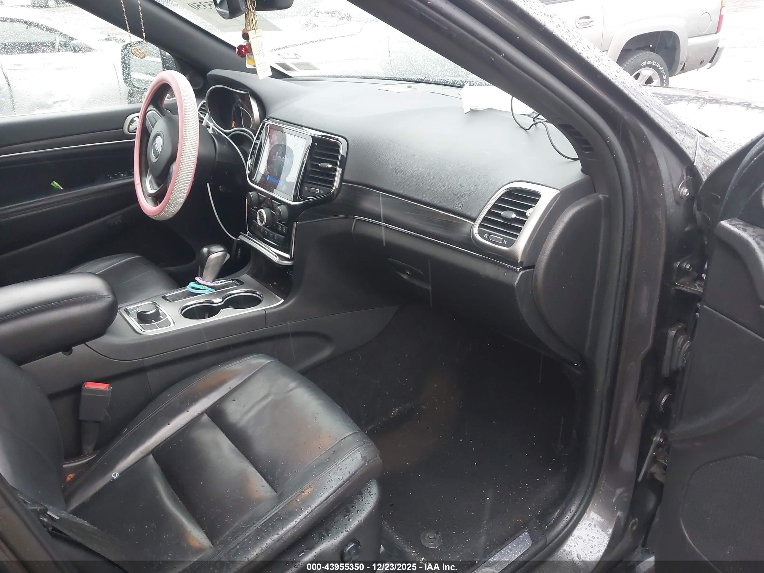 JEEP GRAND image 5